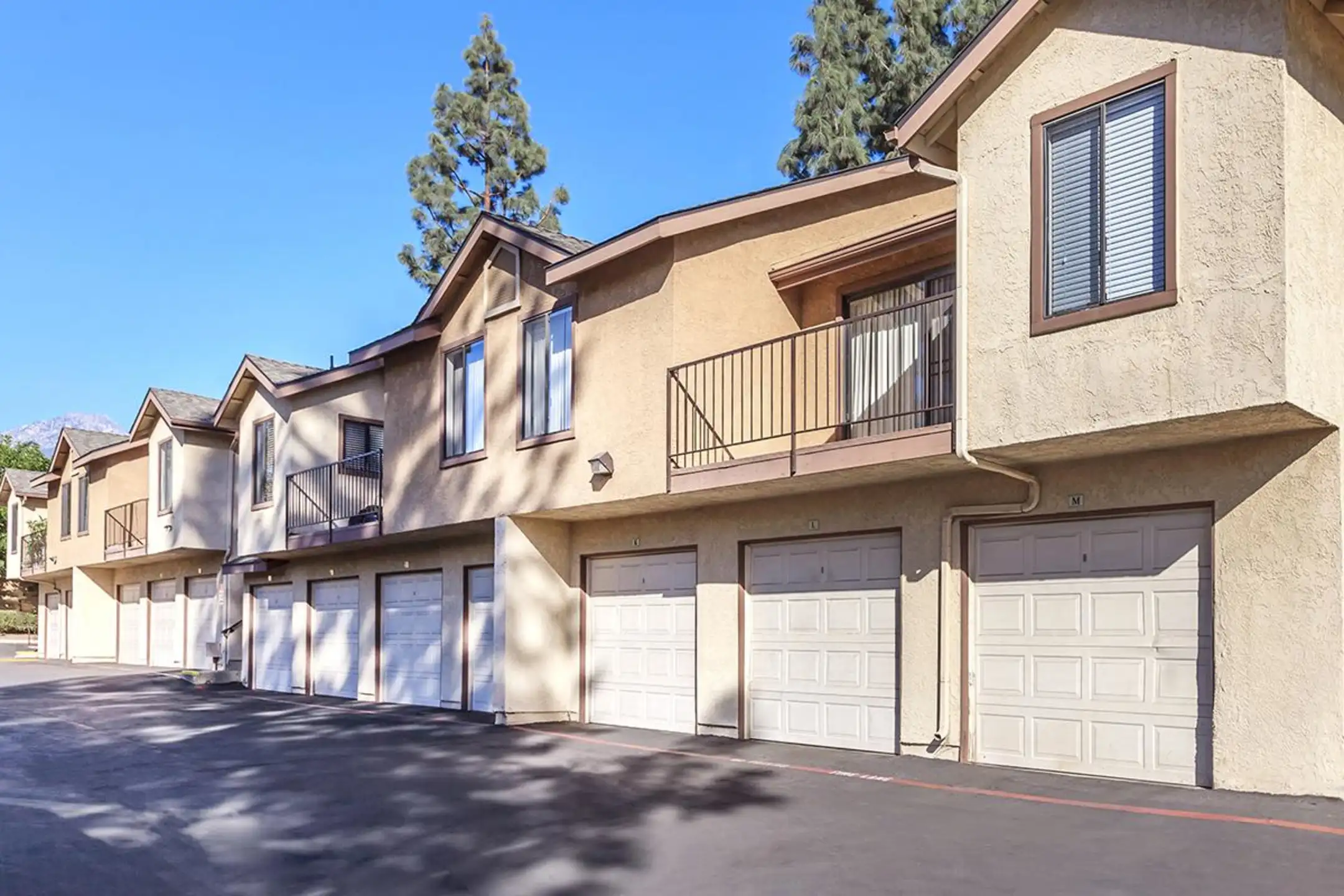 Building - Mountain Springs Apartment Homes - Upland, CA