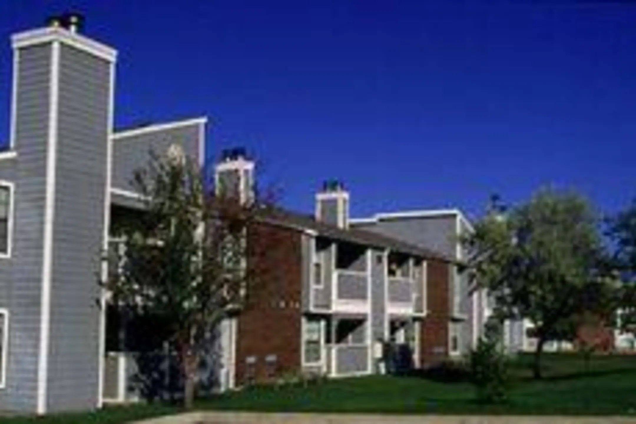 Building - Quail Run Apartments - Colorado Springs, CO