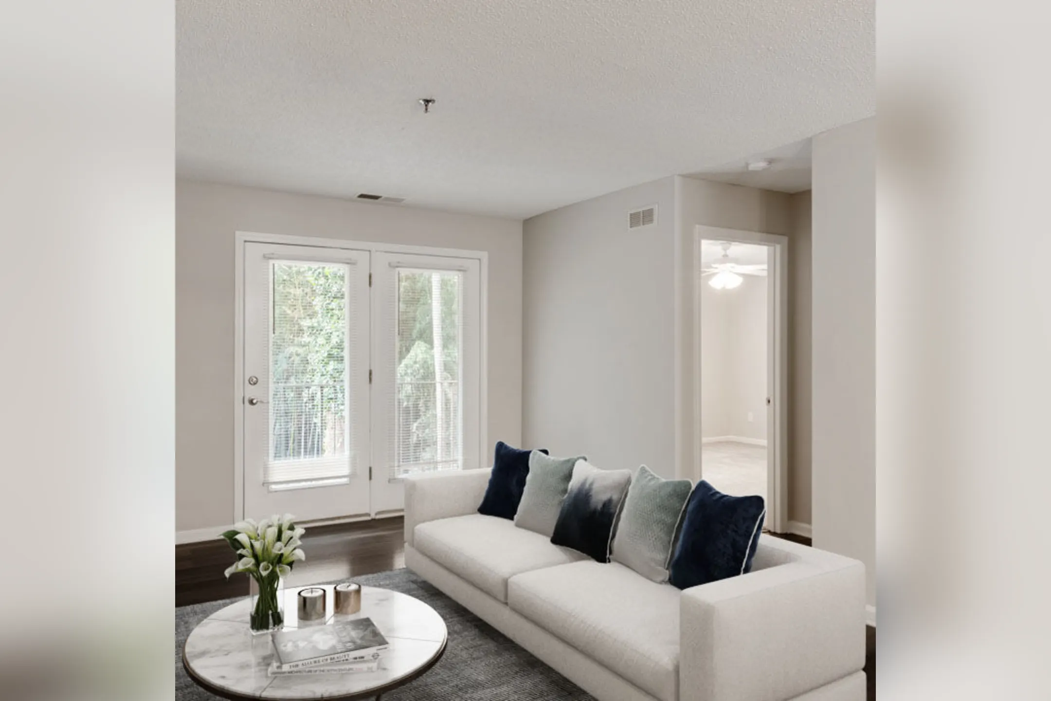 Aurora Apartments Charlotte, NC 28205