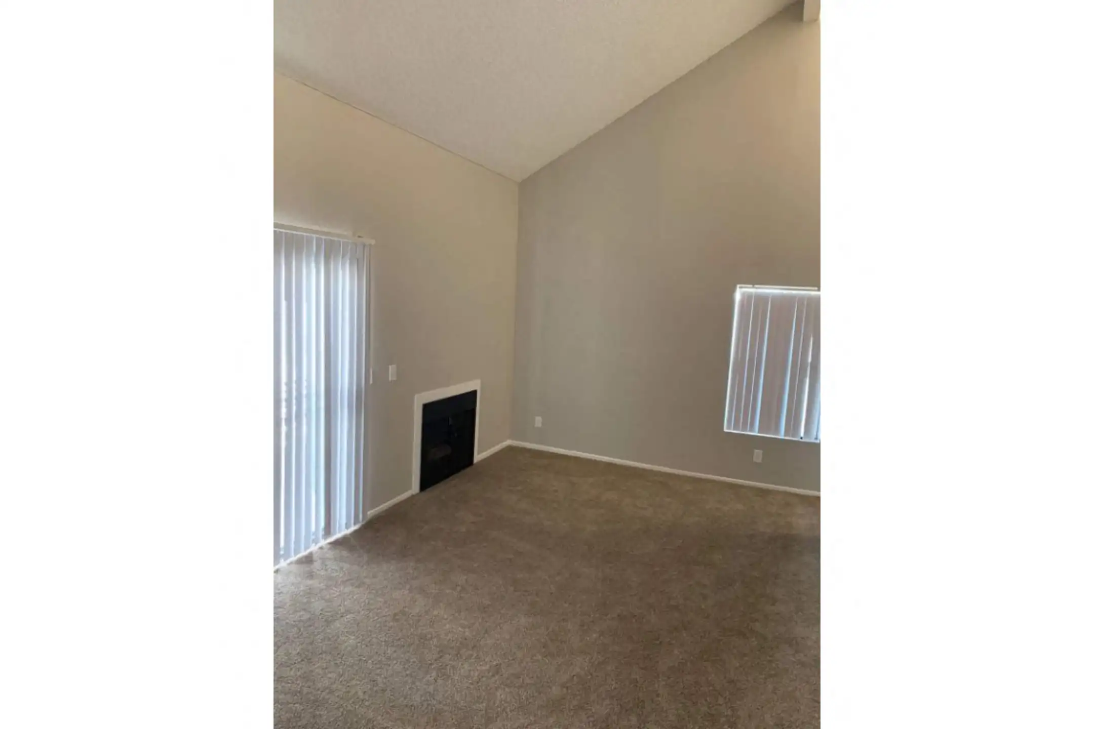 Madison Park Apartments - Riverside, CA