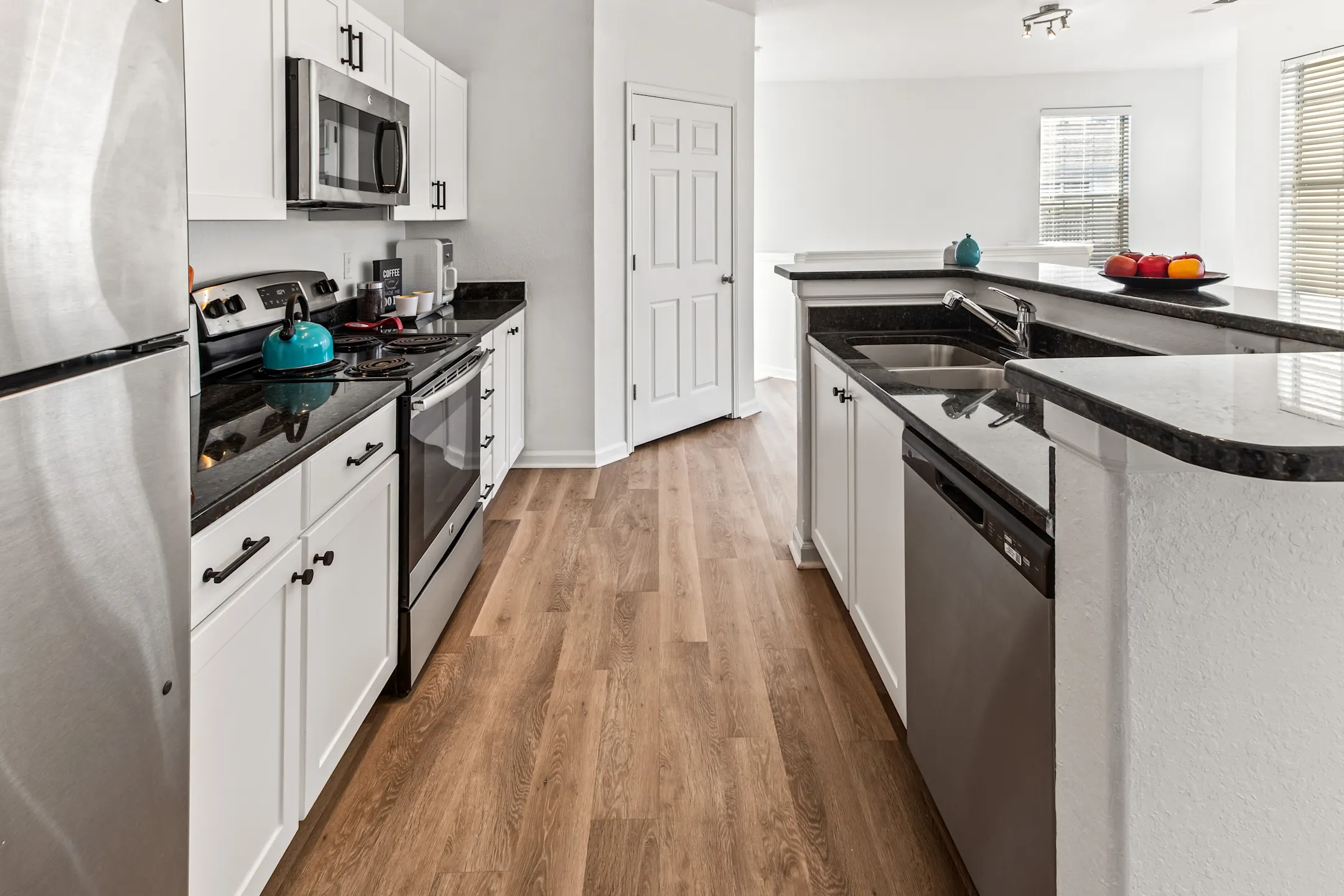 The Fountains at Chatham Parkway 1699 Chatham Pkwy Savannah, GA