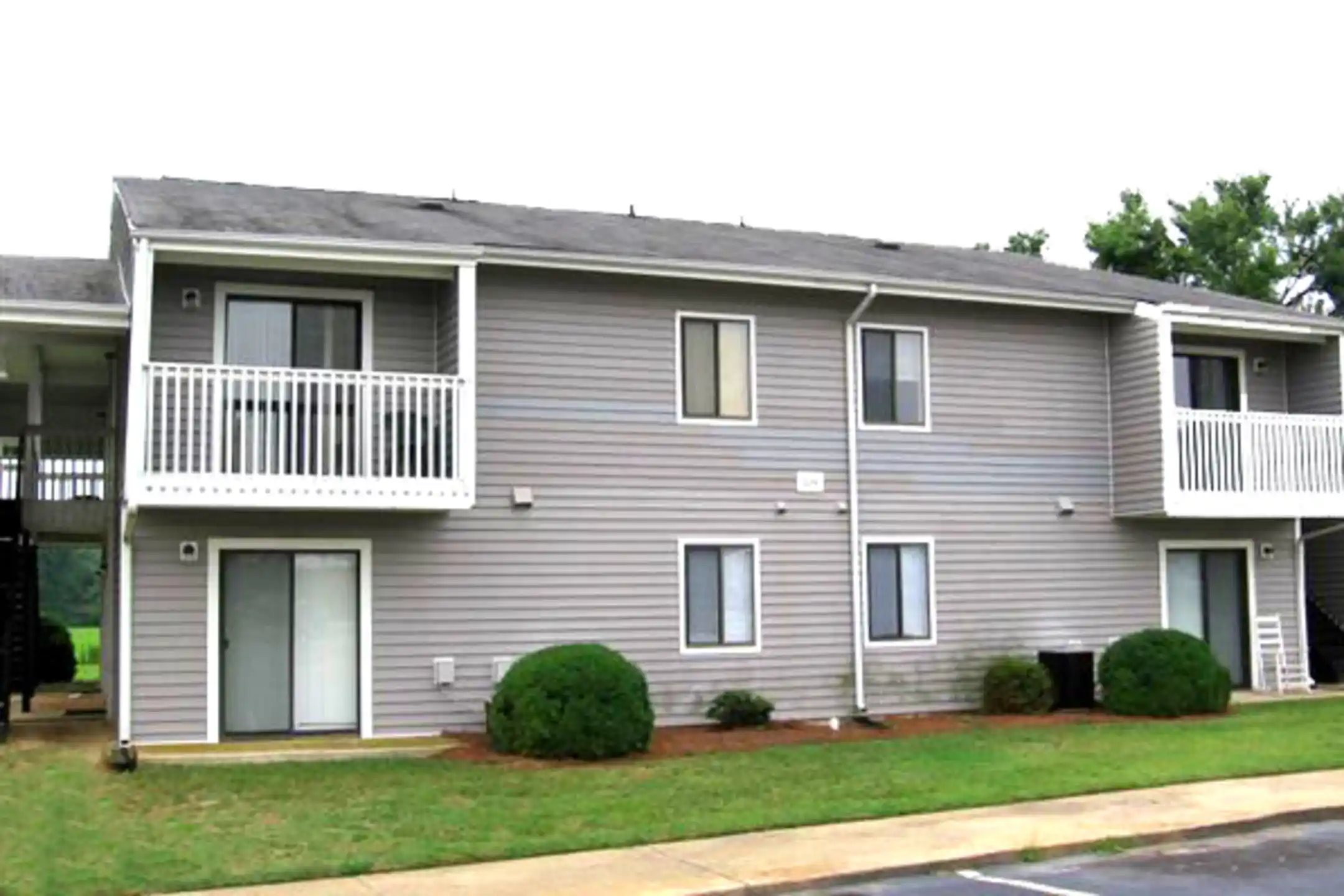 Amity Place Apartments Dunn, NC 28335