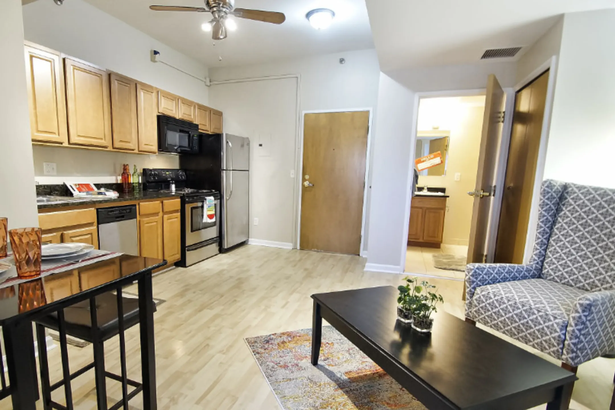 Tremont Terraces Apartments Cleveland, OH 44113