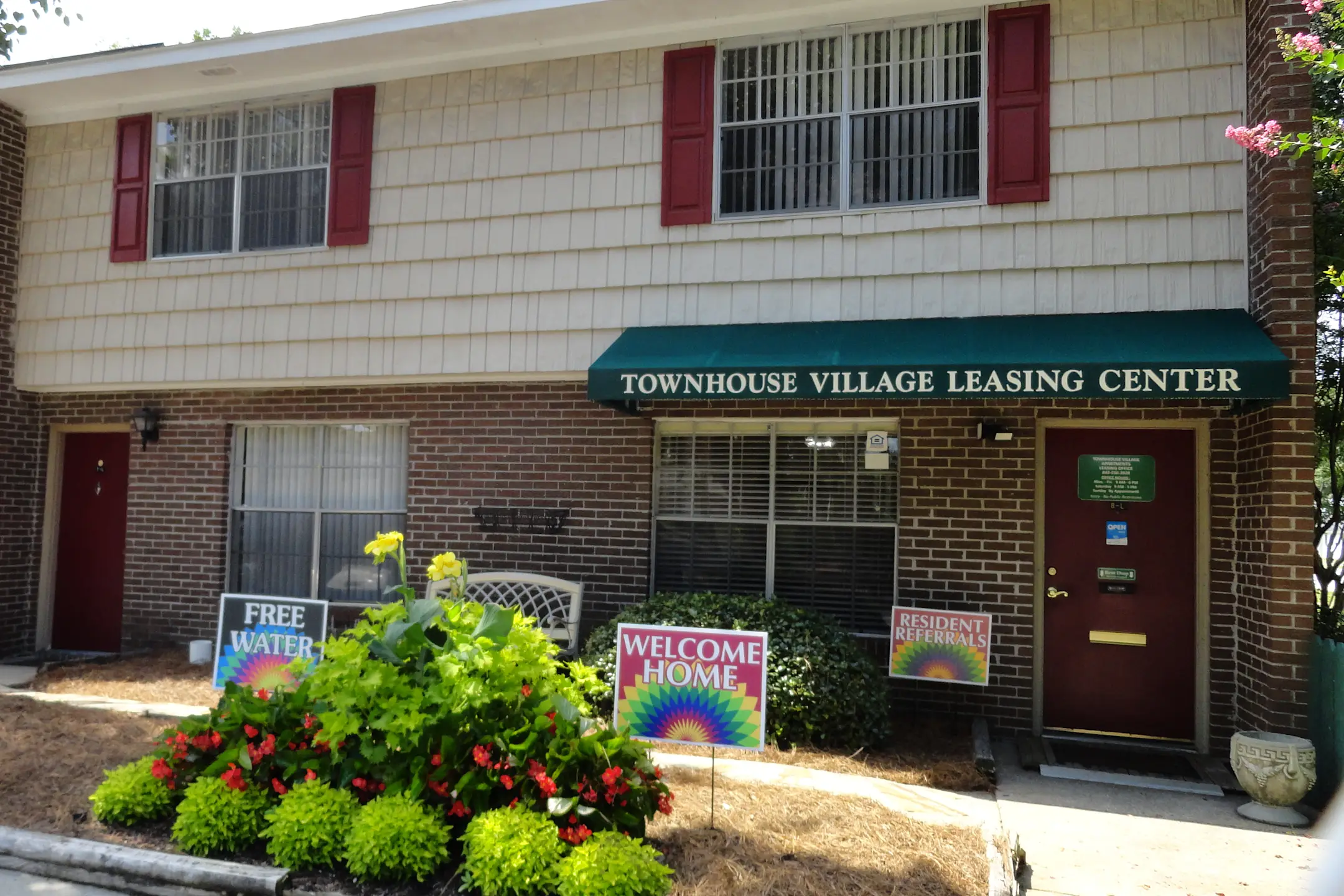 Townhouse Village 1721 Ashley Hall Rd Charleston, SC Townhomes for