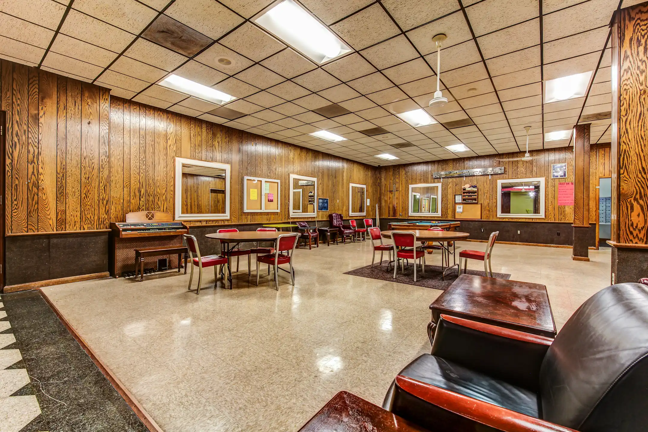 Faust Landmark Apartments 630 E State St Rockford, IL Apartments