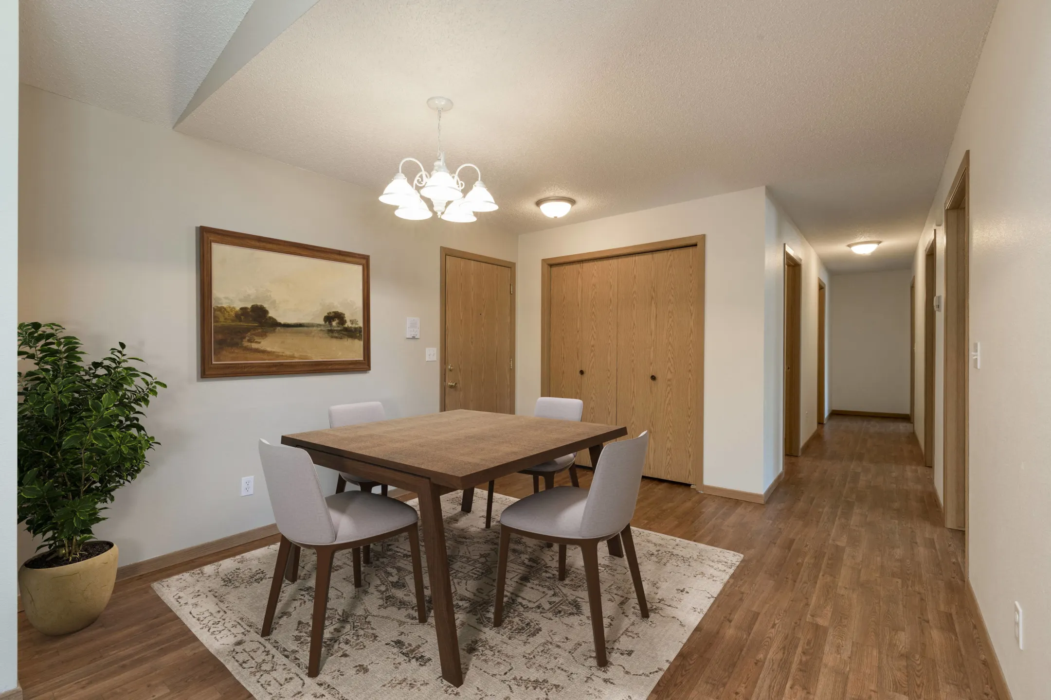 Dining Room - Sierra Ridge Apartments - Bismarck, ND