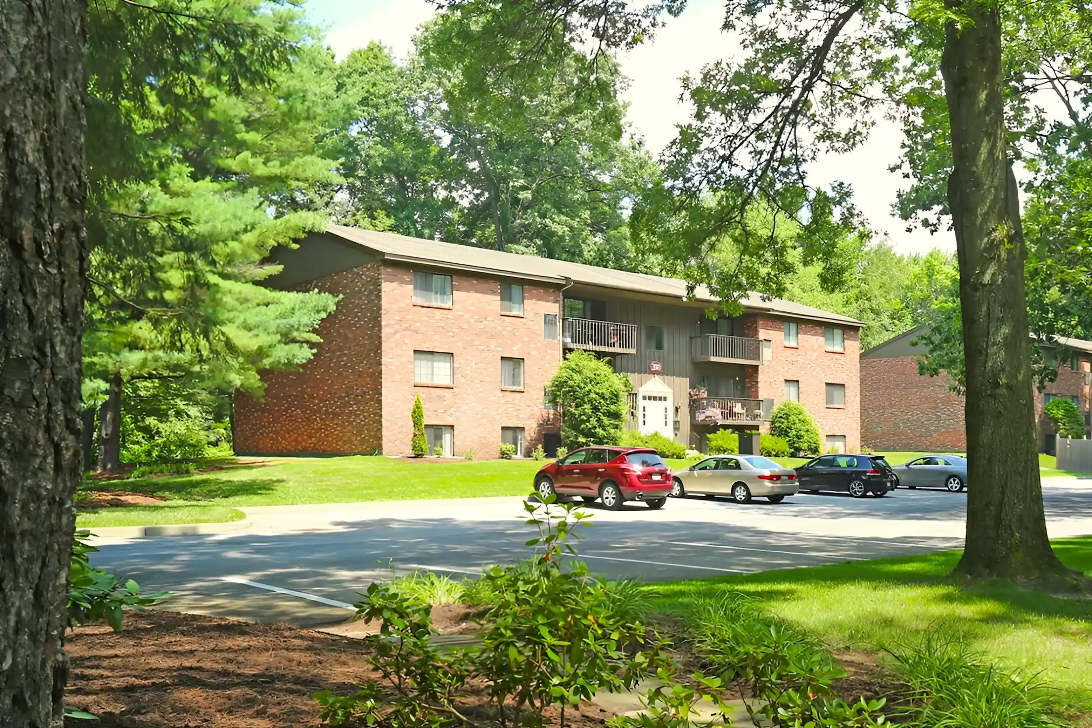 Crescent Village Apartments Clifton Park, NY 12065