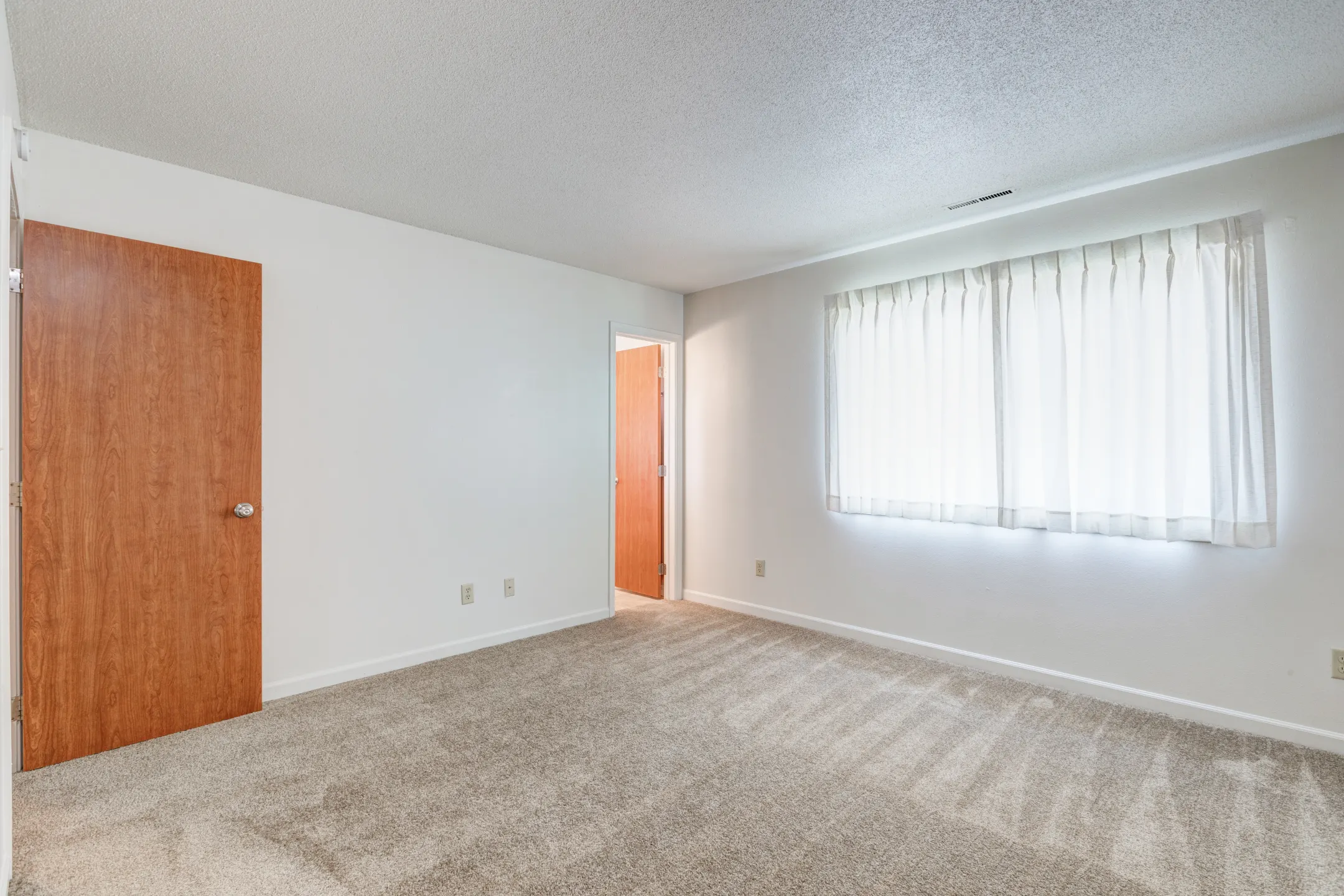 Westgate Villa 600714 Westgate St. Iowa City, IA Apartments for Rent Rent.