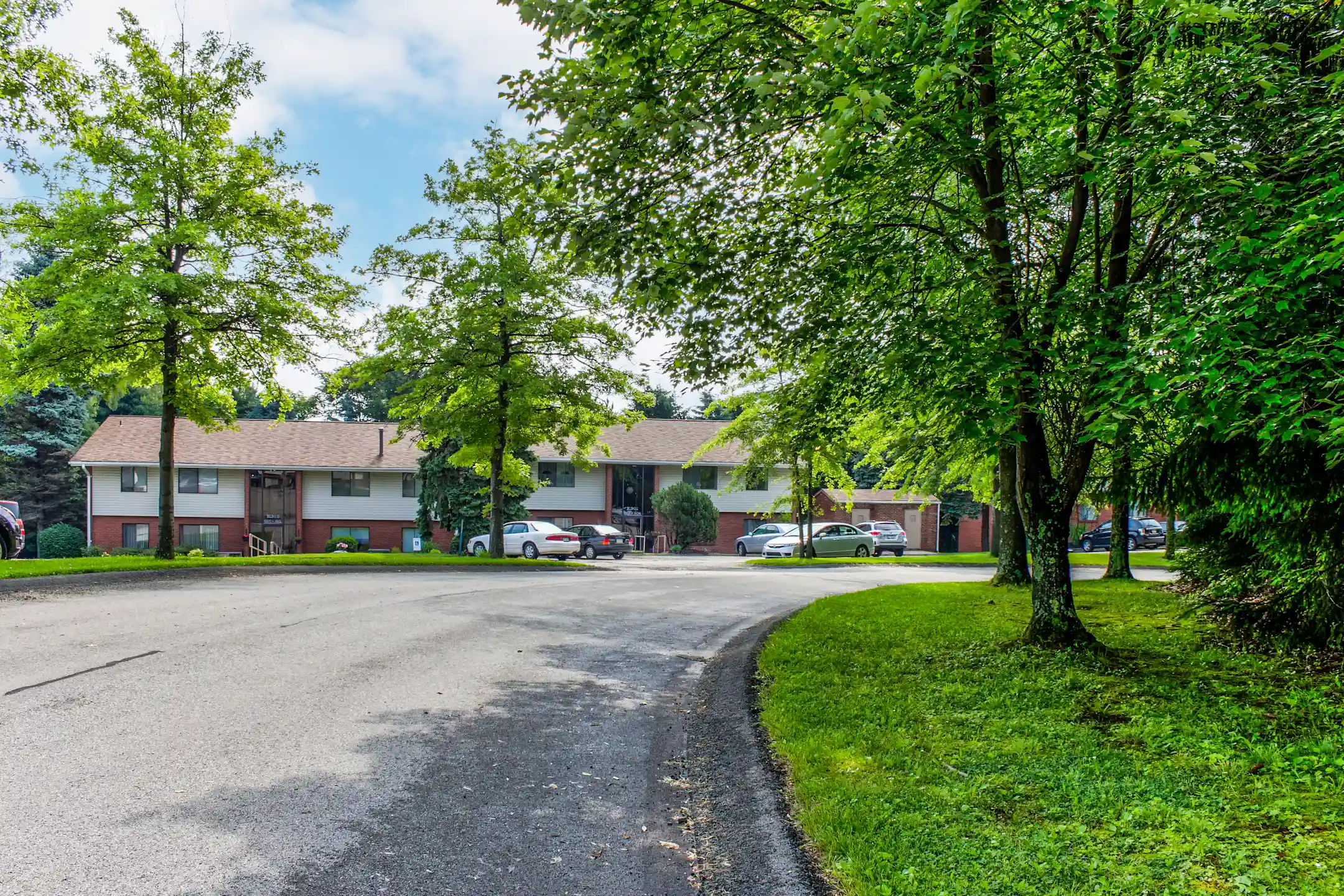 White Oak Farms 502 Riverview Dr White Oak, PA Apartments for Rent