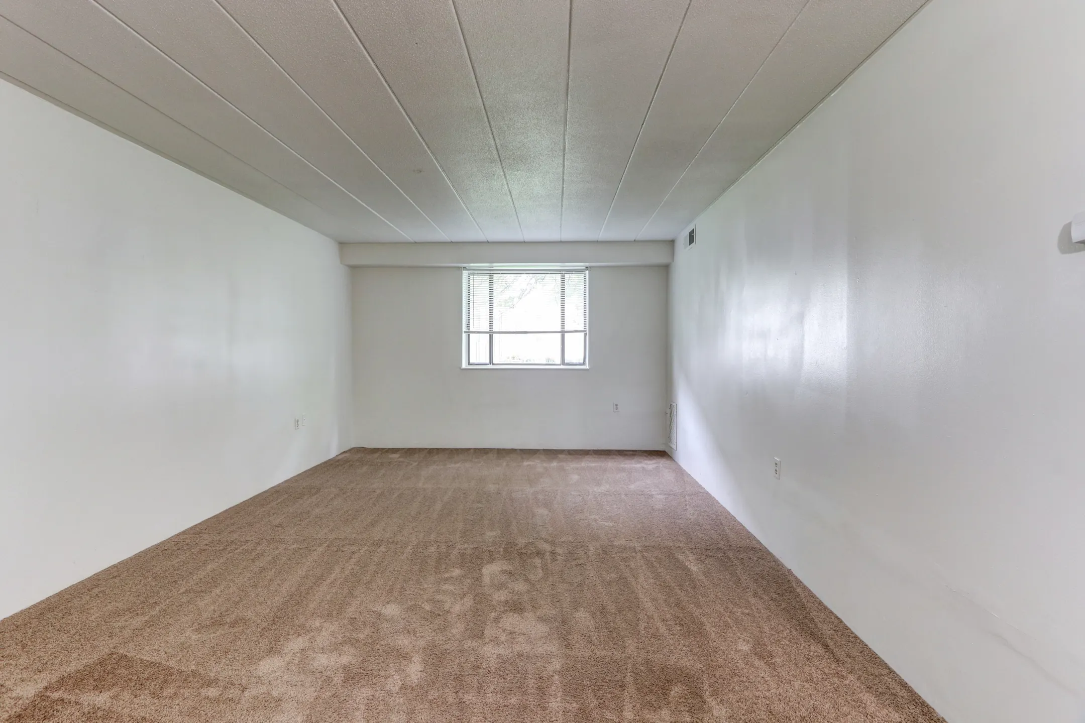 Mountainview Garden 204 Mountainview Dr Waynesburg, PA Apartments