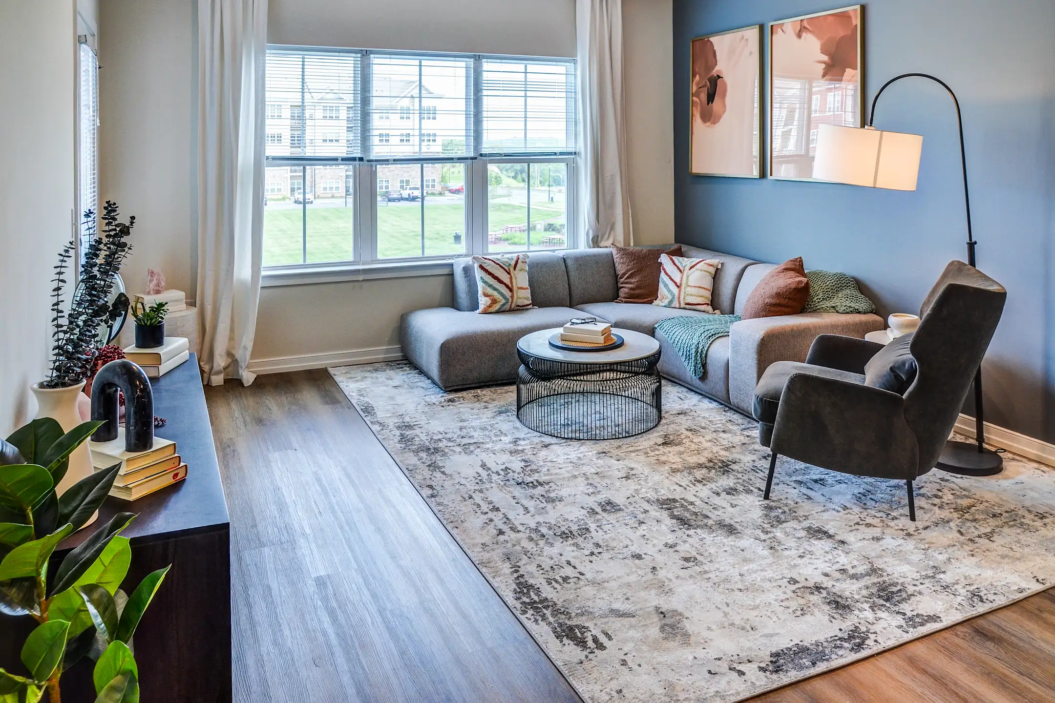 Lehigh Hills 100 Aviv Street Fogelsville, PA Apartments for Rent