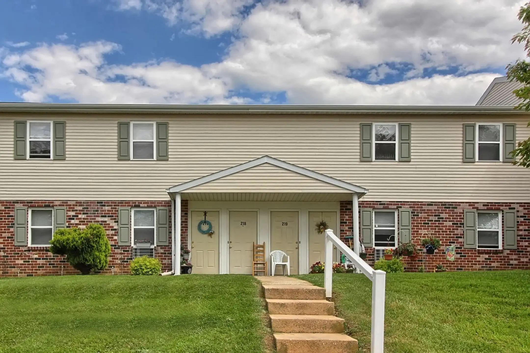 Apartments At Waterford Apartments York, PA 17402