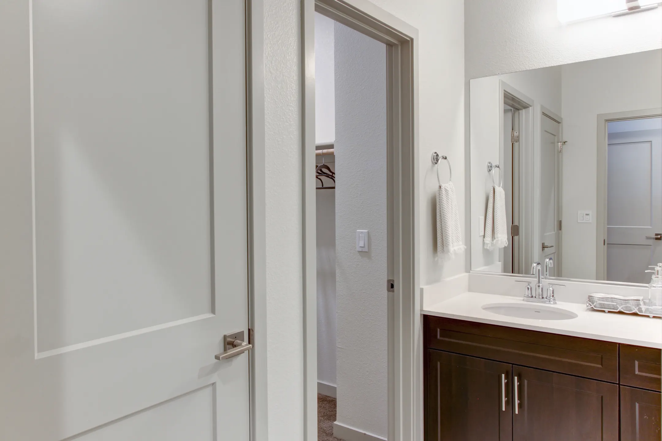 Bathroom - Campus Oaks Apartments - Roseville, CA