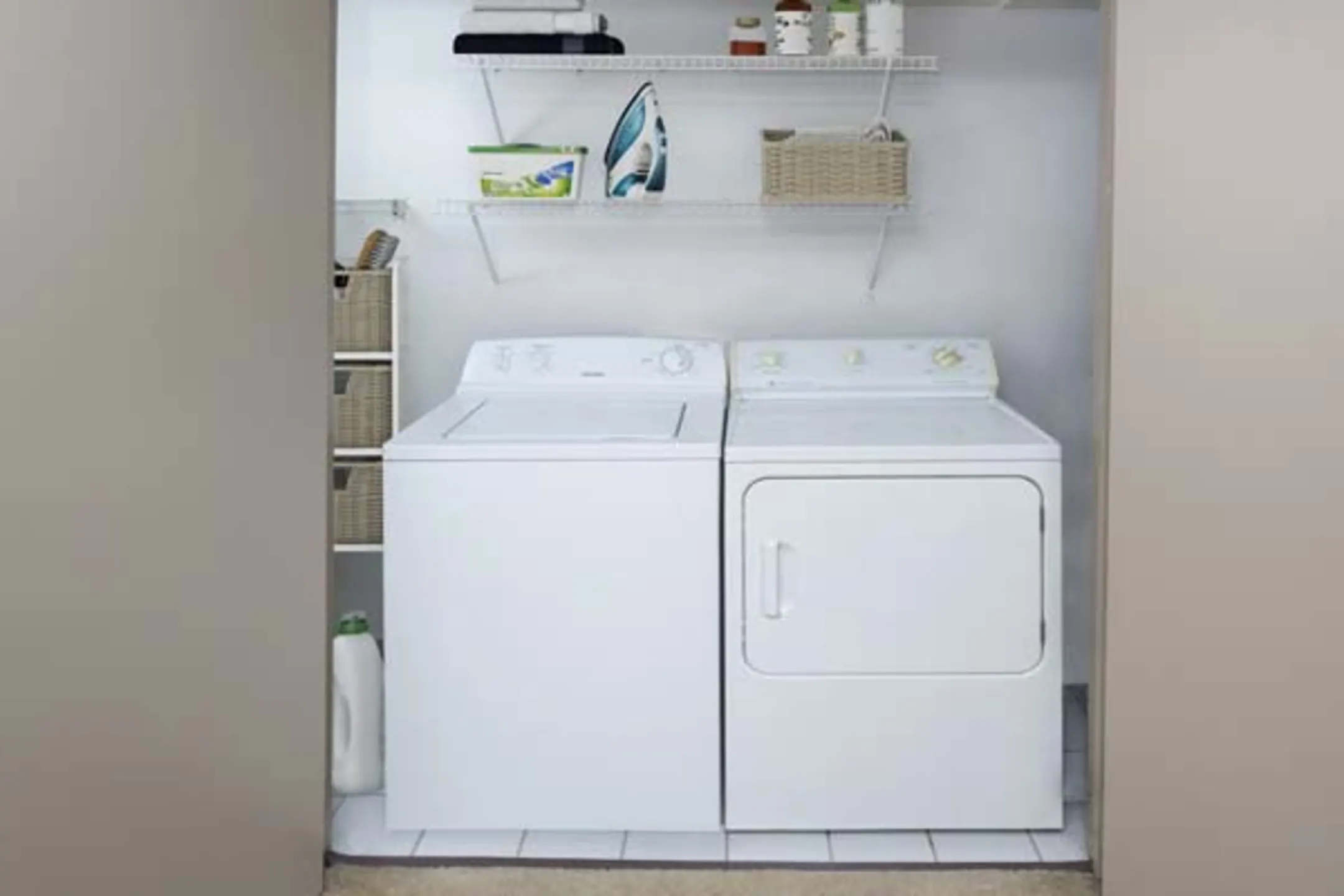 Bathroom - Camden Aventura - Miami, FL