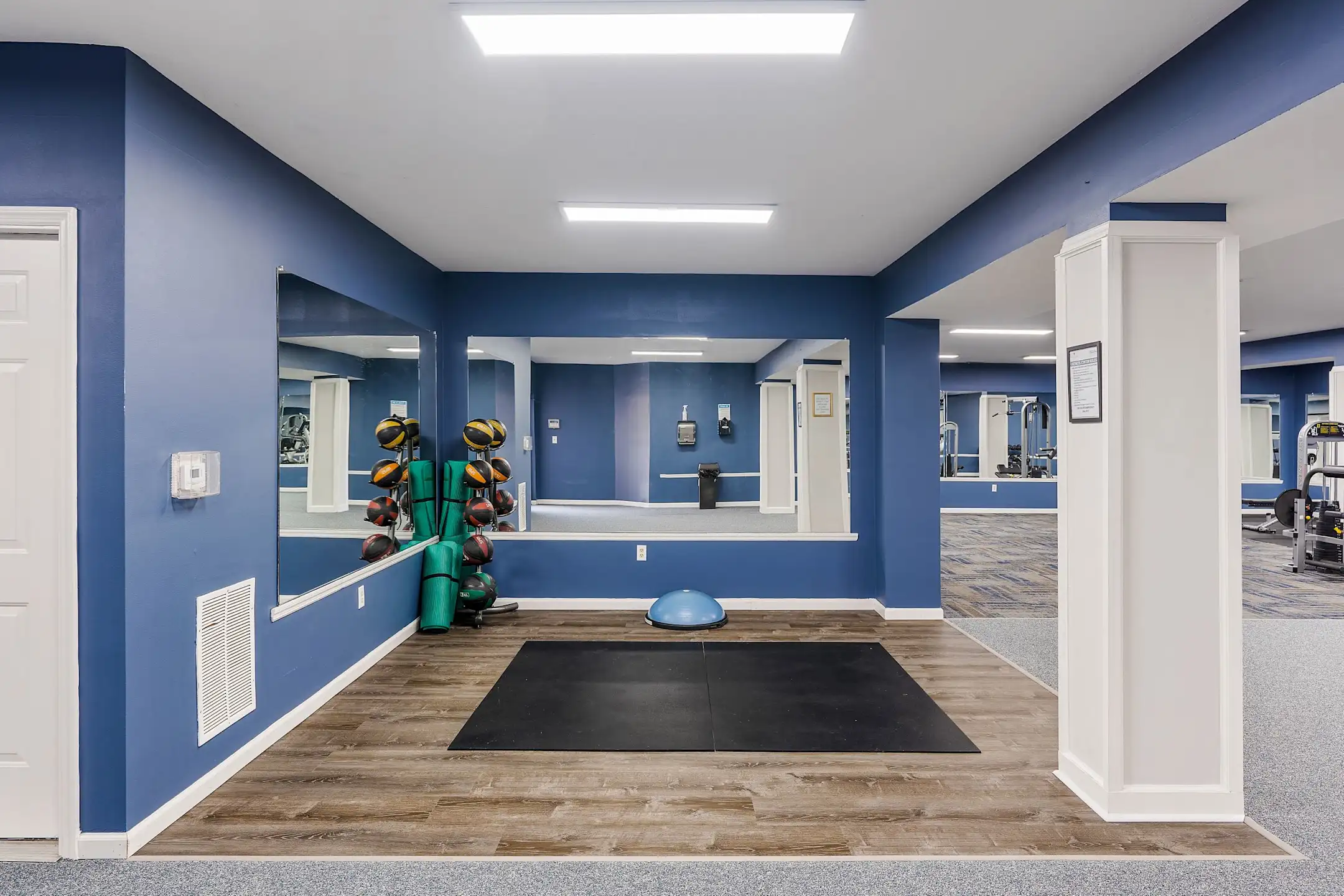 Burlington Oaks Apartments Burlington, KY 41005