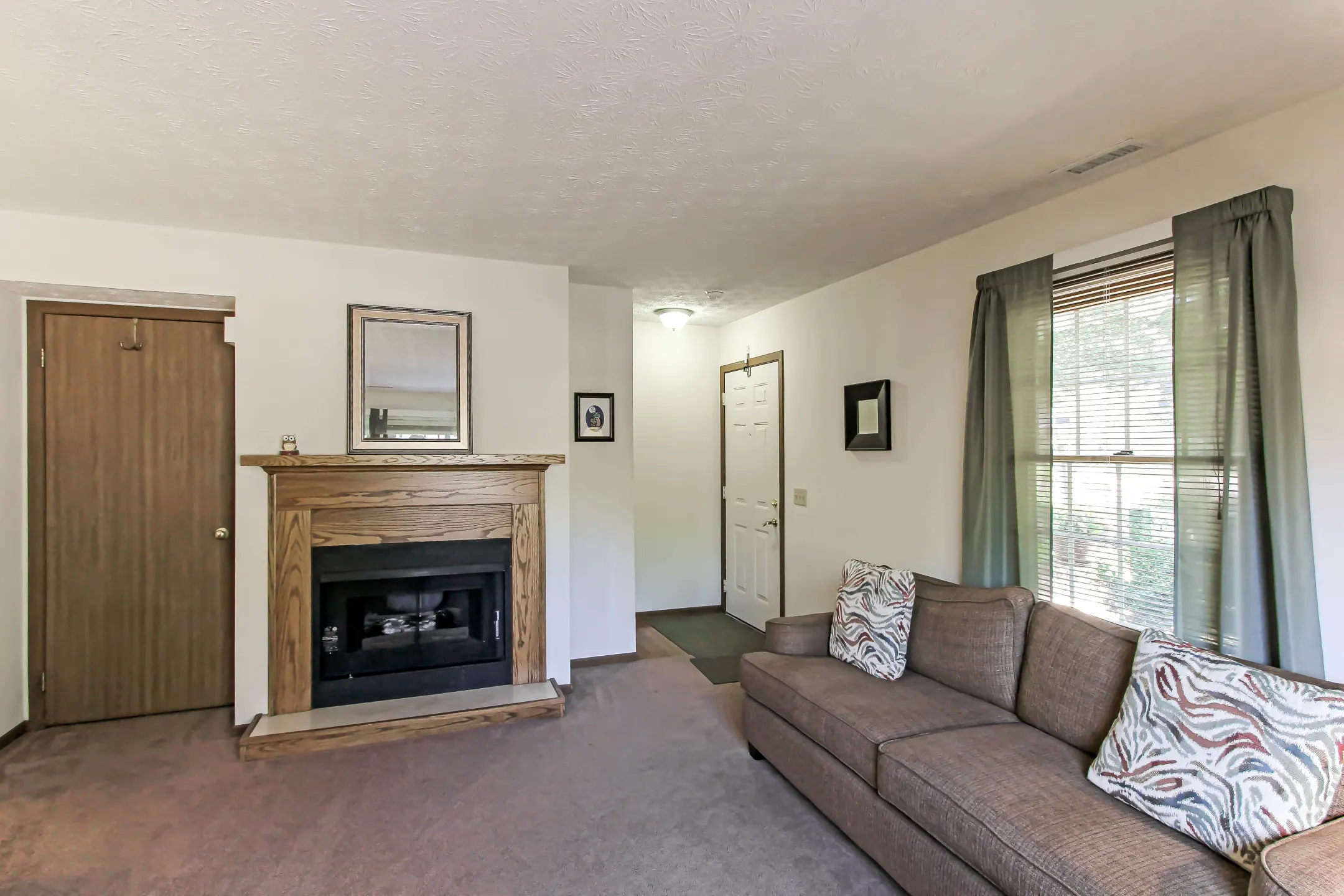 Remington Station Townhouses 5101 Quail Hill St NW., Apt. C North