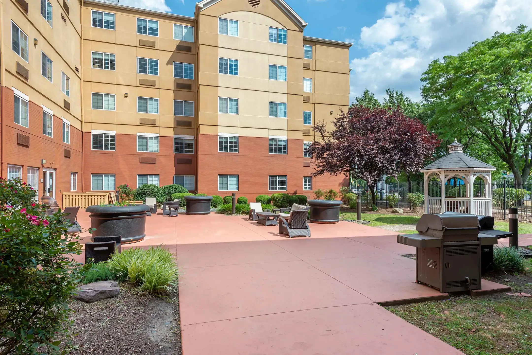 Furnished Studio Secaucus New York City Area Apartments Secaucus