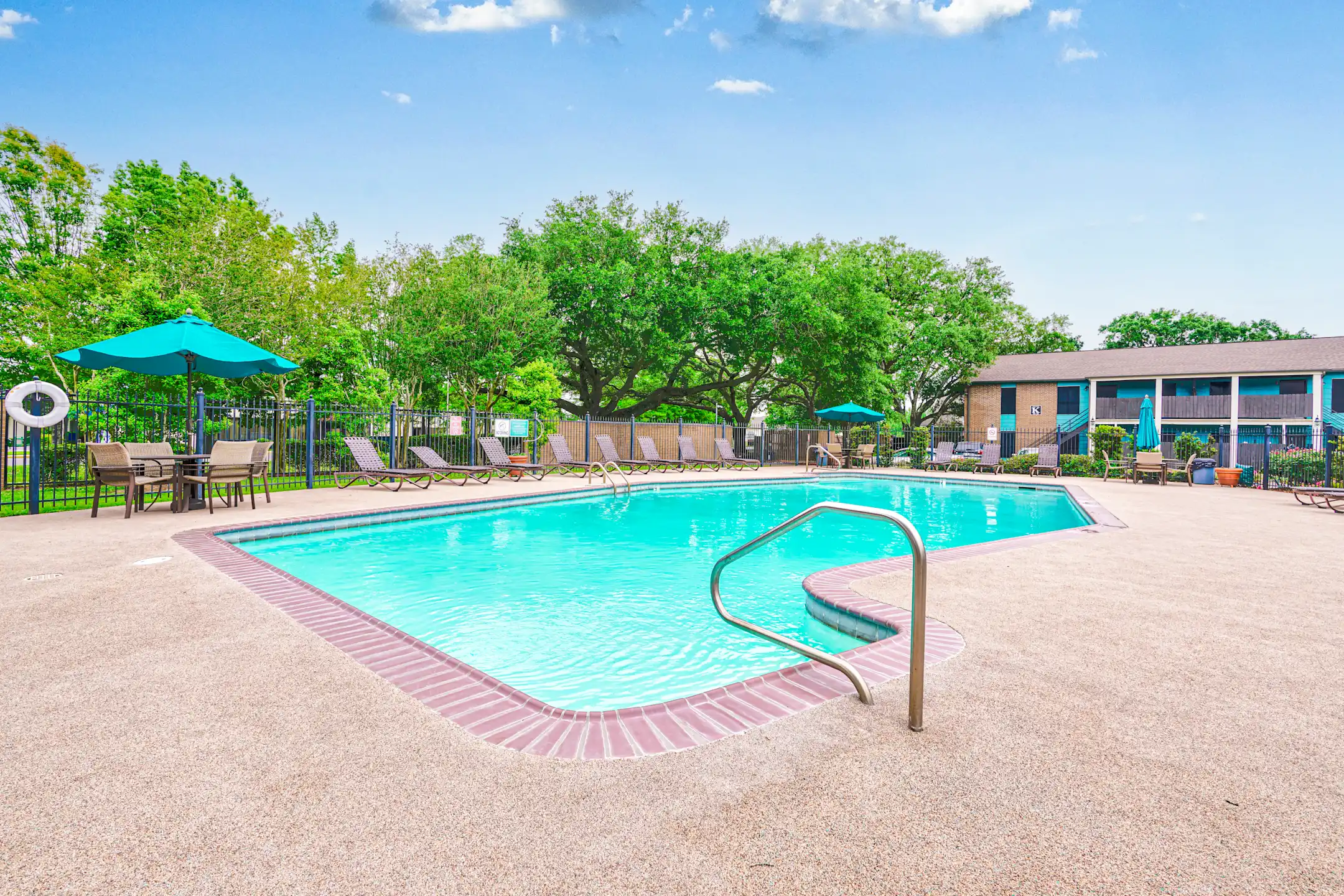 Bayou Oaks Apartment Homes 330 Feu Follet Rd Lafayette, LA