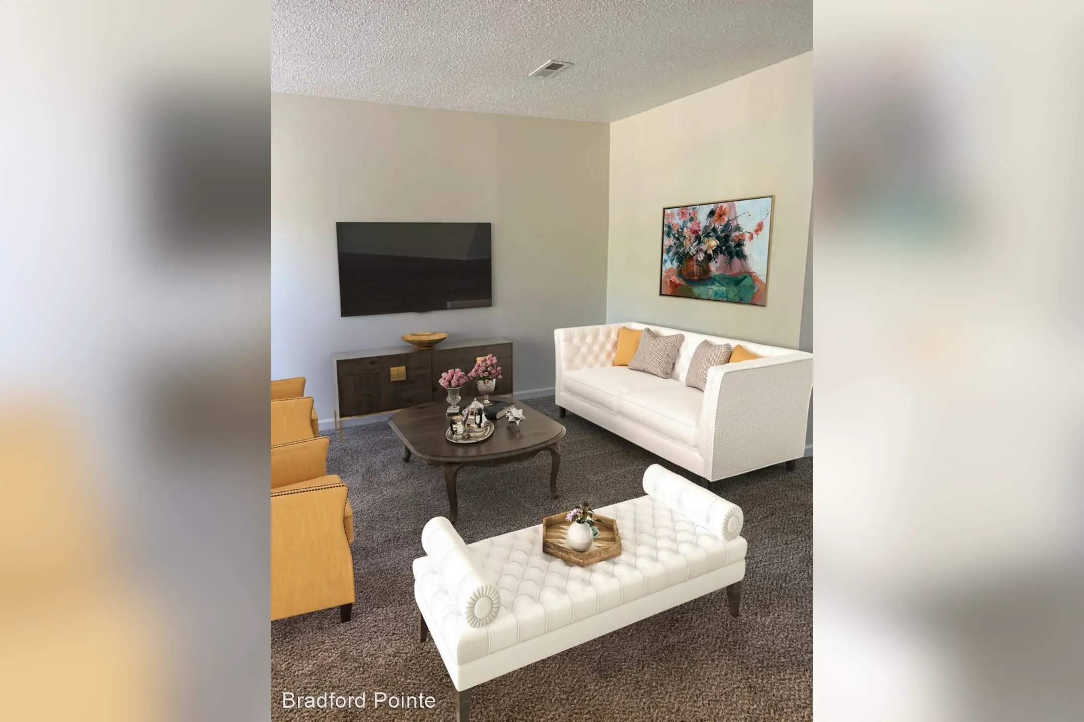 Living Room - Bradford Pointe Apartments - Evansville, IN