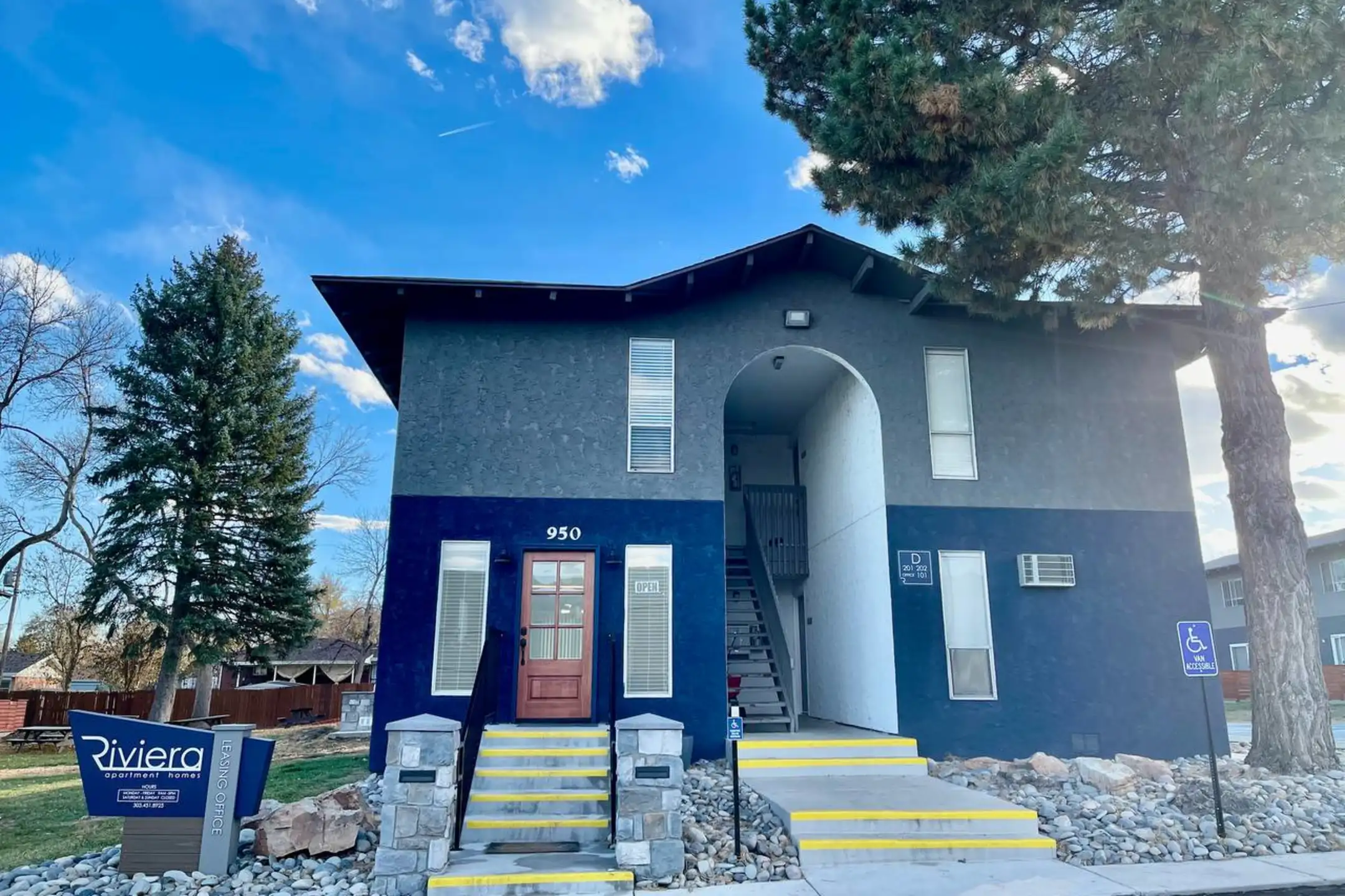 Riviera Apartments 950 W 103rd Pl Northglenn, CO Apartments for