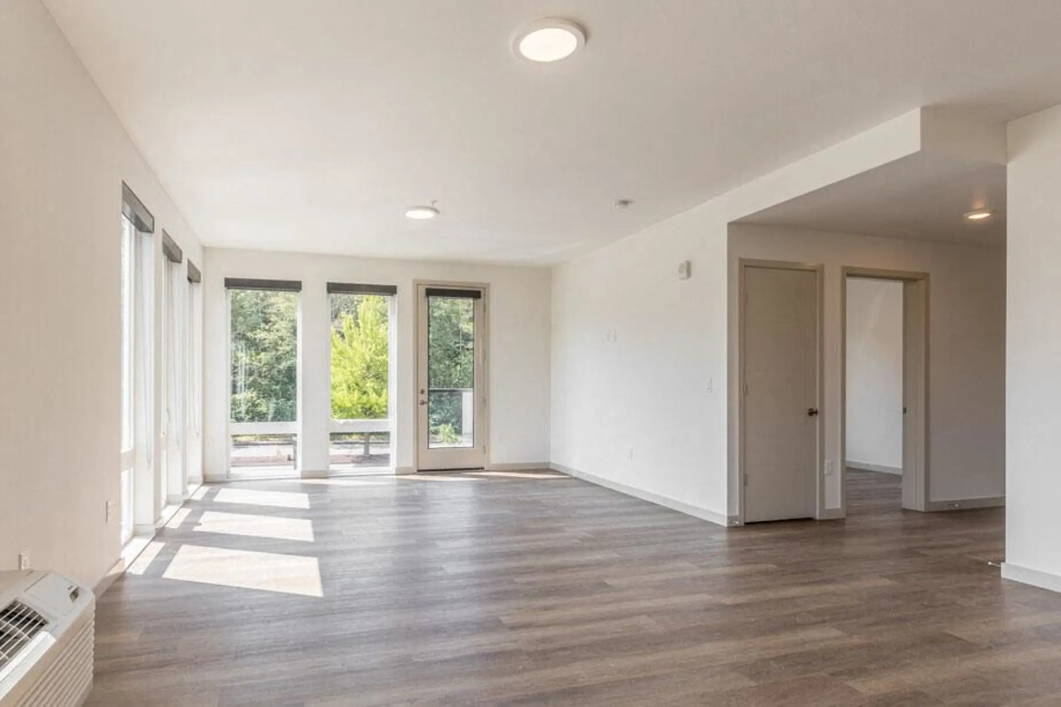 Casey Apartments 5515 NW Pacific Rim Blvd Camas, WA Apartments for