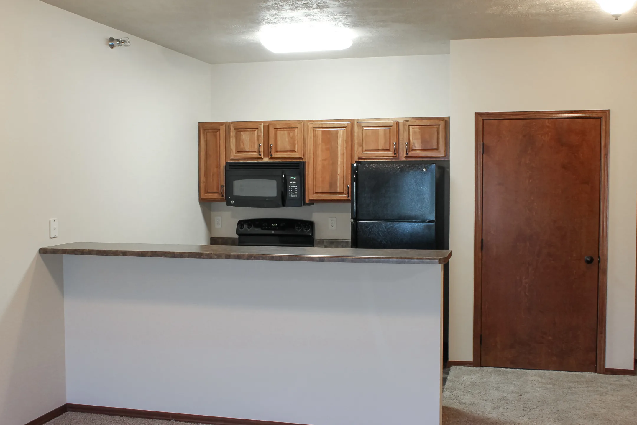 Prairie Village Apartments 1215 North Roosevelt Aberdeen, SD