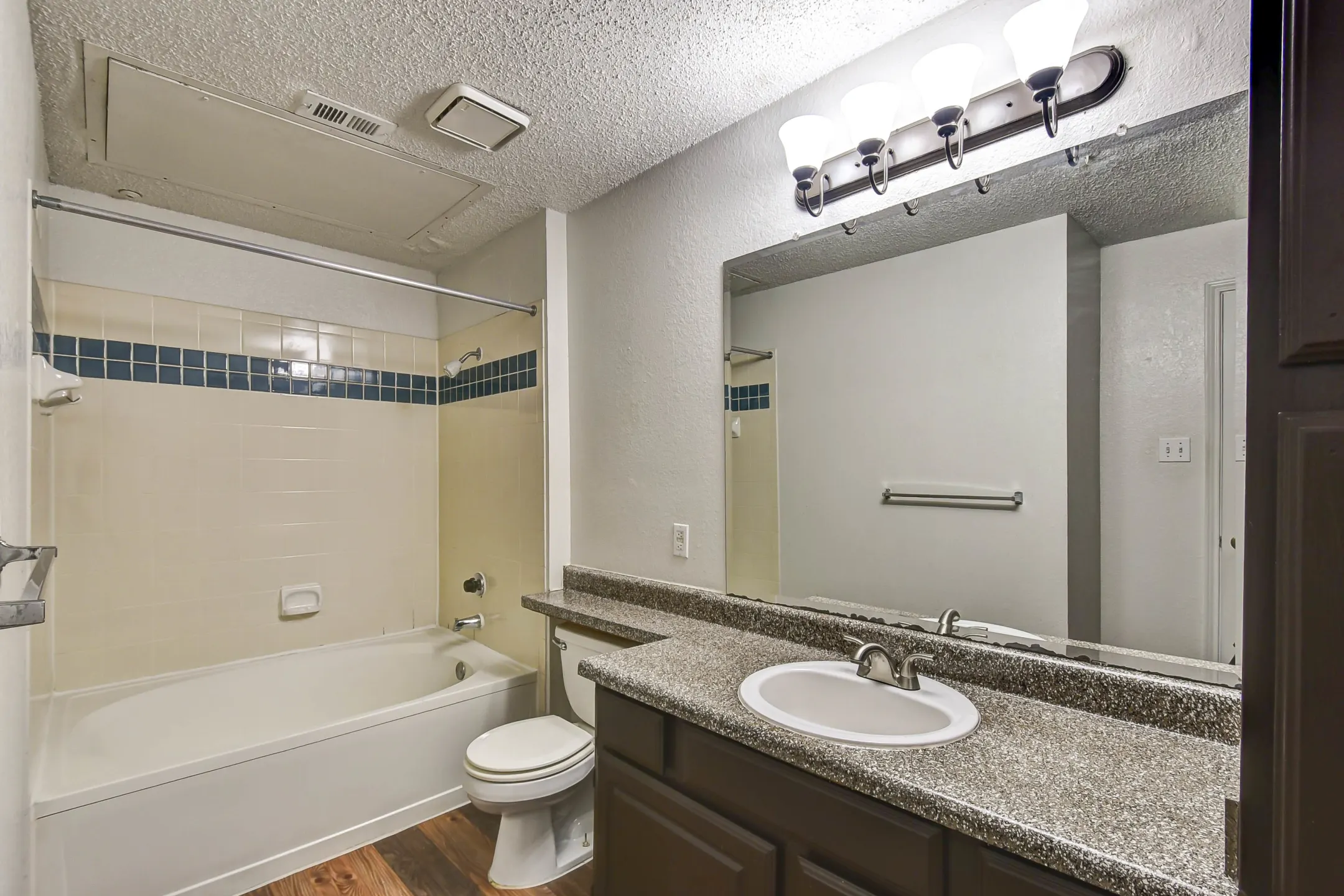 Bathroom - The Villas At Beaver Creek - Irving, TX