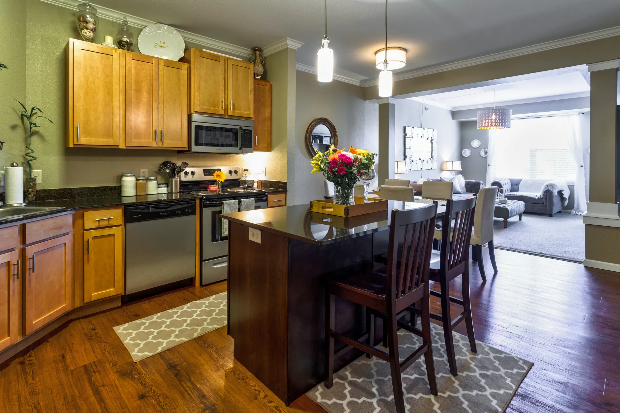 Lyndale Plaza Apartments Richfield, MN 55423