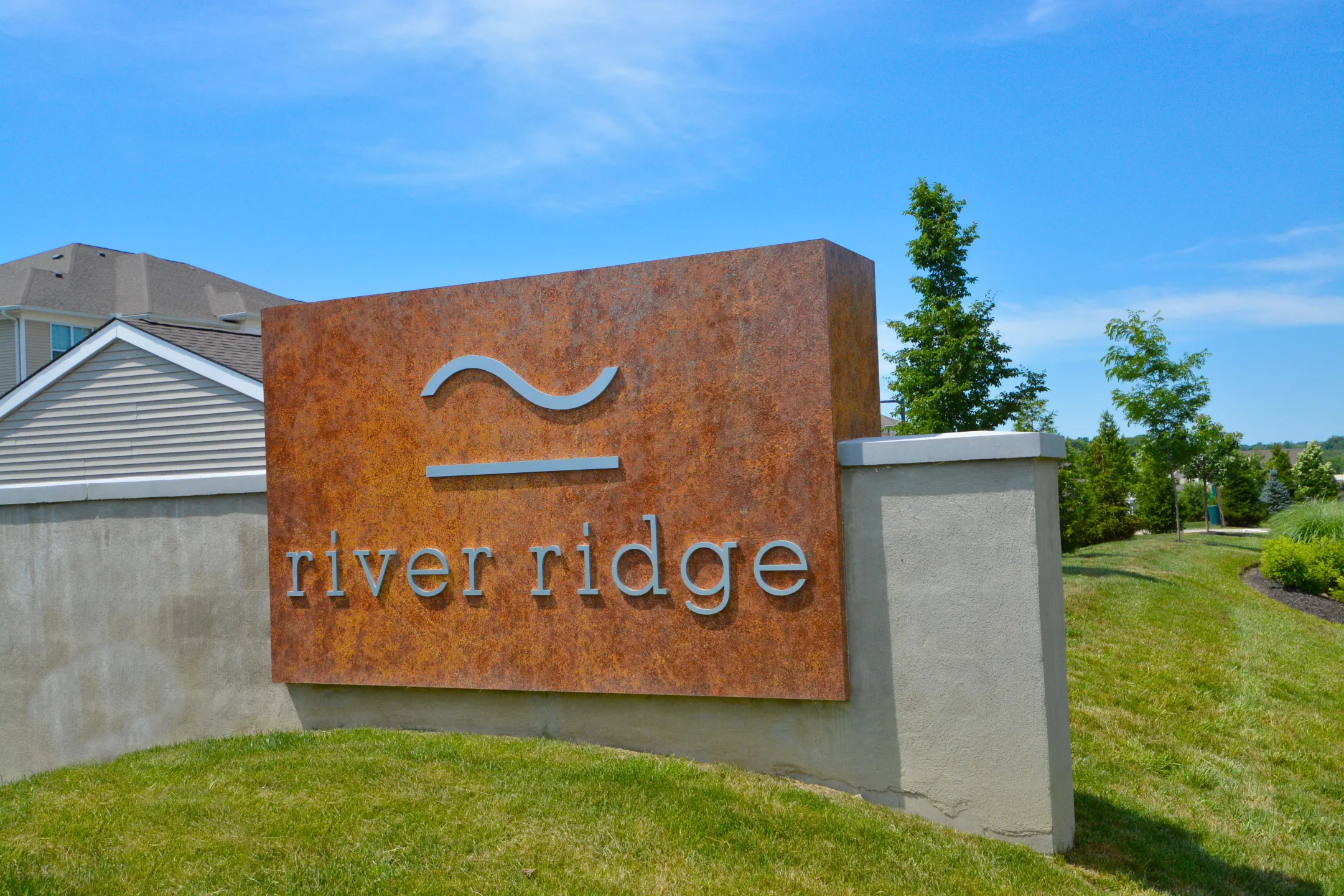 Community Signage - River Ridge - Loveland, OH