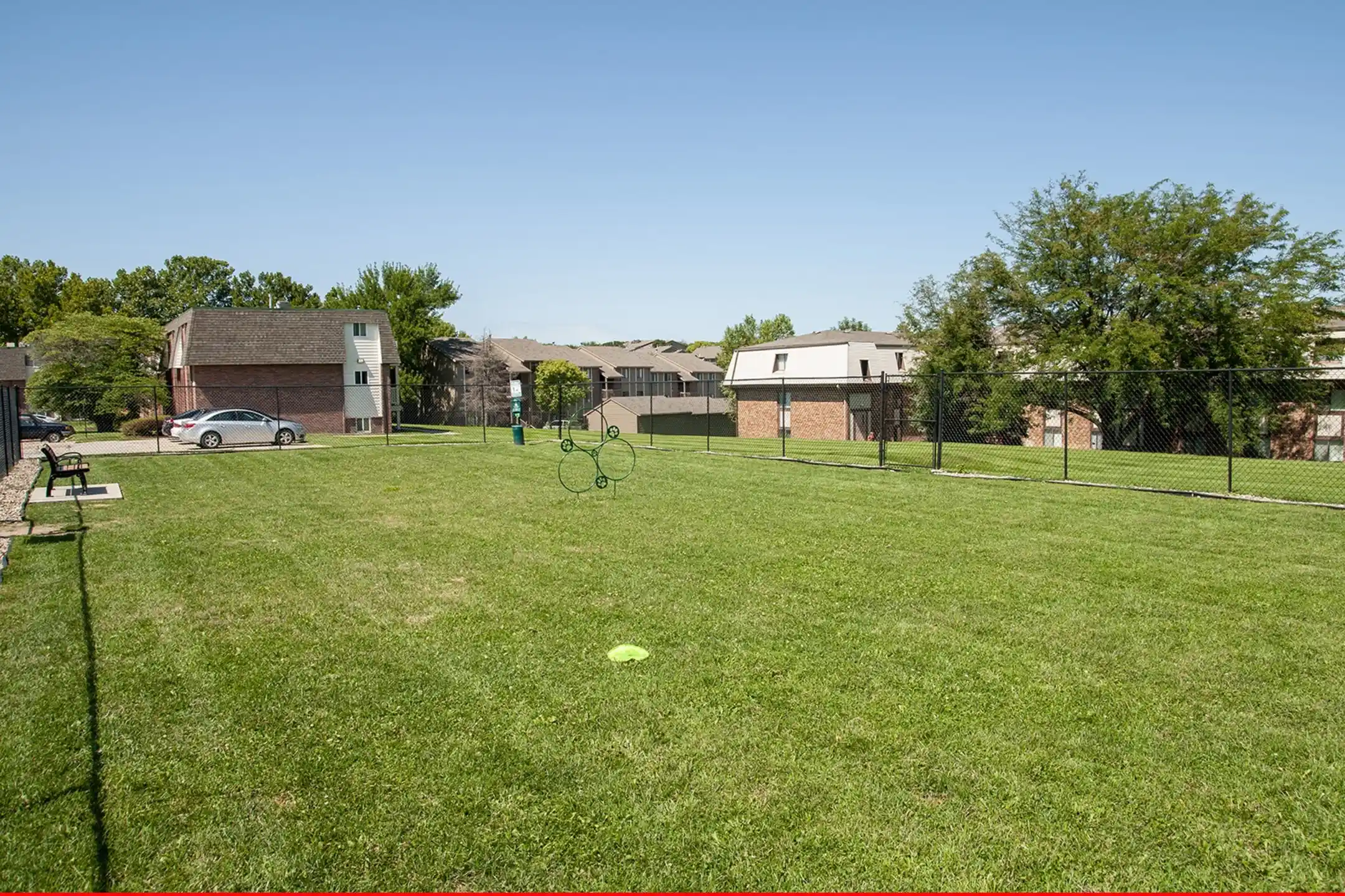 Cimarron Hills Apartments Omaha, NE 68127