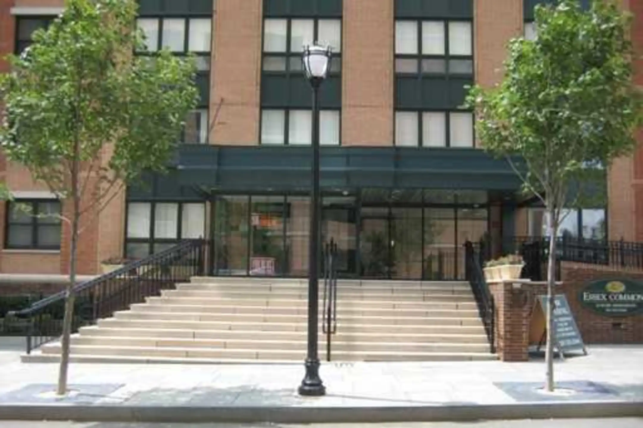 Building - Essex Commons - Jersey City, NJ