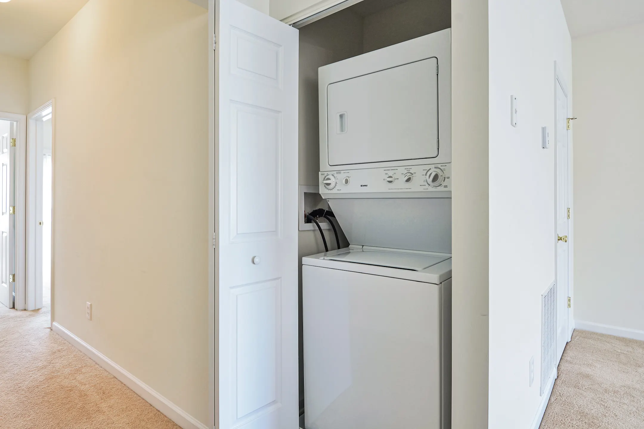 Middletown Apartments 410 N Ramunno Dr Middletown, DE Apartments