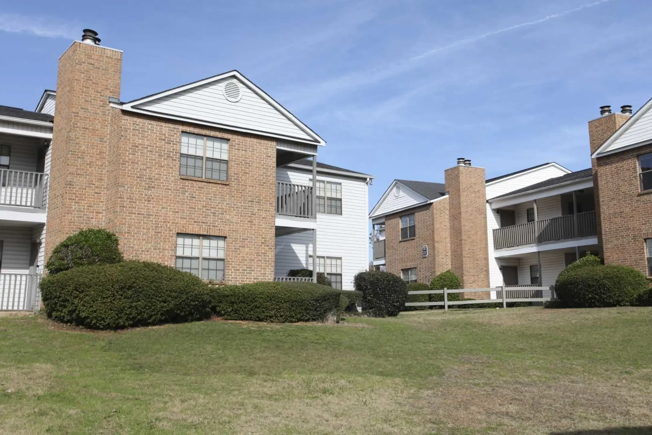 Spring Lake Point Apartments Shreveport Louisiana