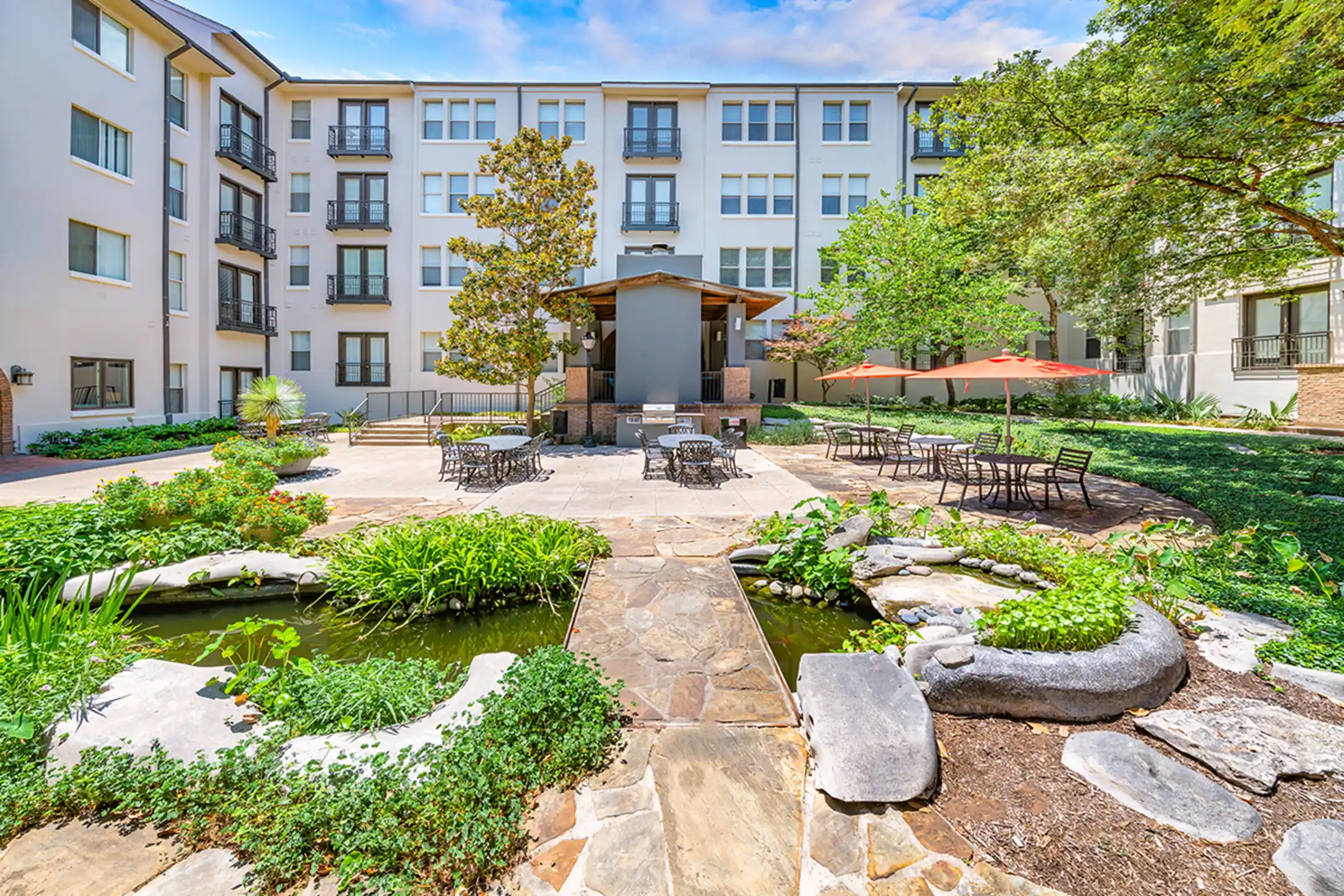 MAA Addison Circle Apartments Addison, TX 75001