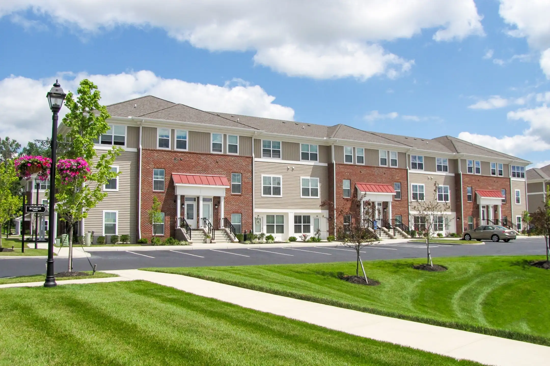 Polaris Place - Columbus, OH