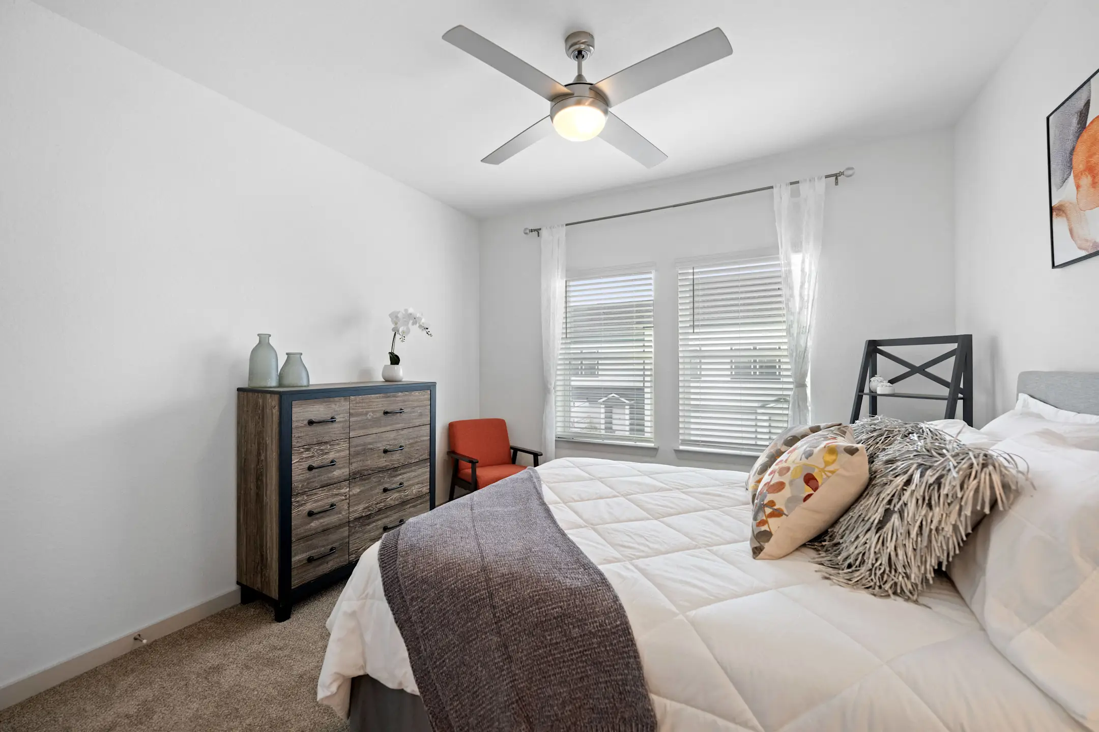 Novo Gateway 11260 Florida 82 Fort Myers, FL Apartments for Rent