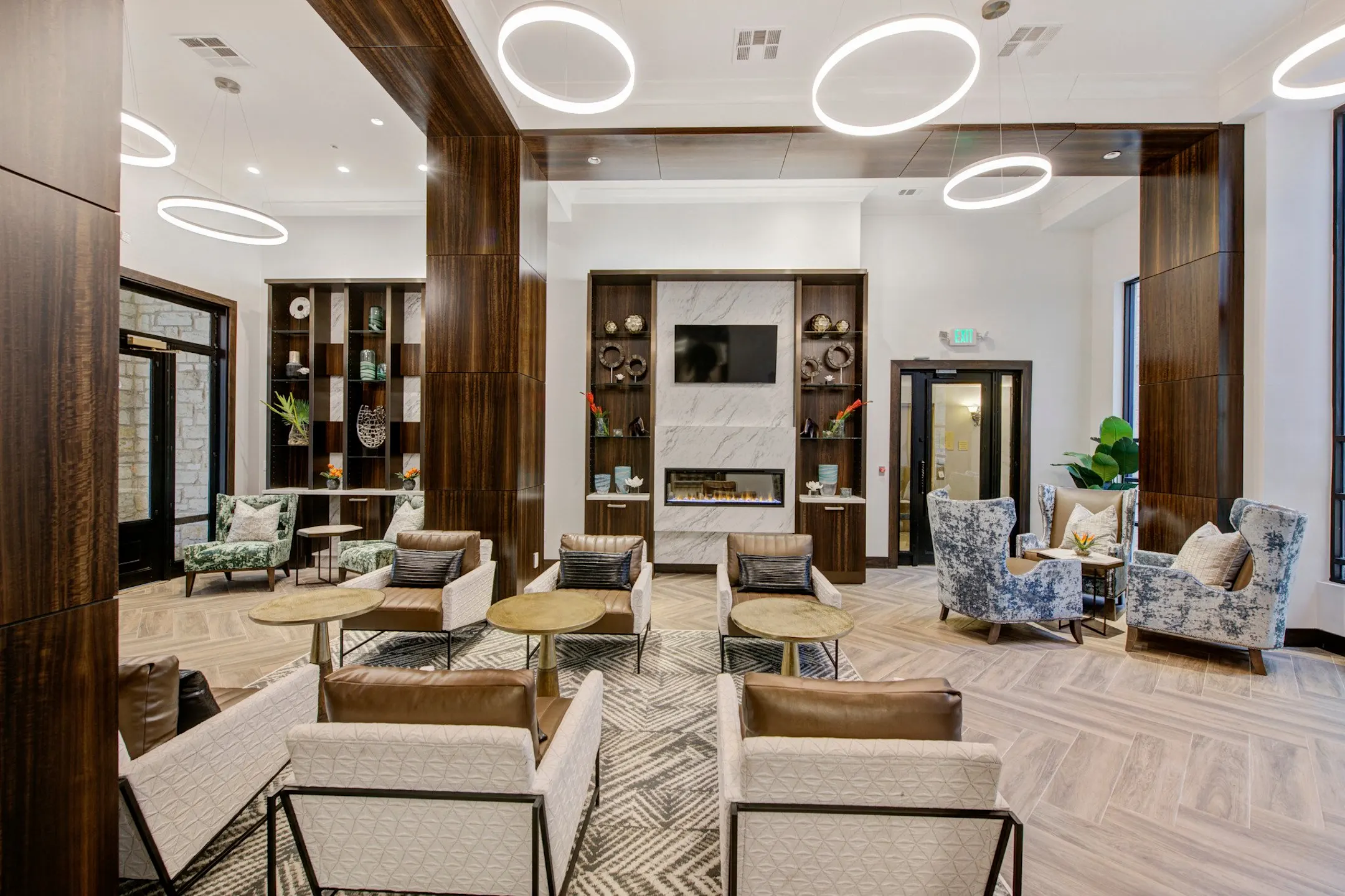 State Thomas Ravello Apartments 2610 Allen St Dallas, TX Apartments