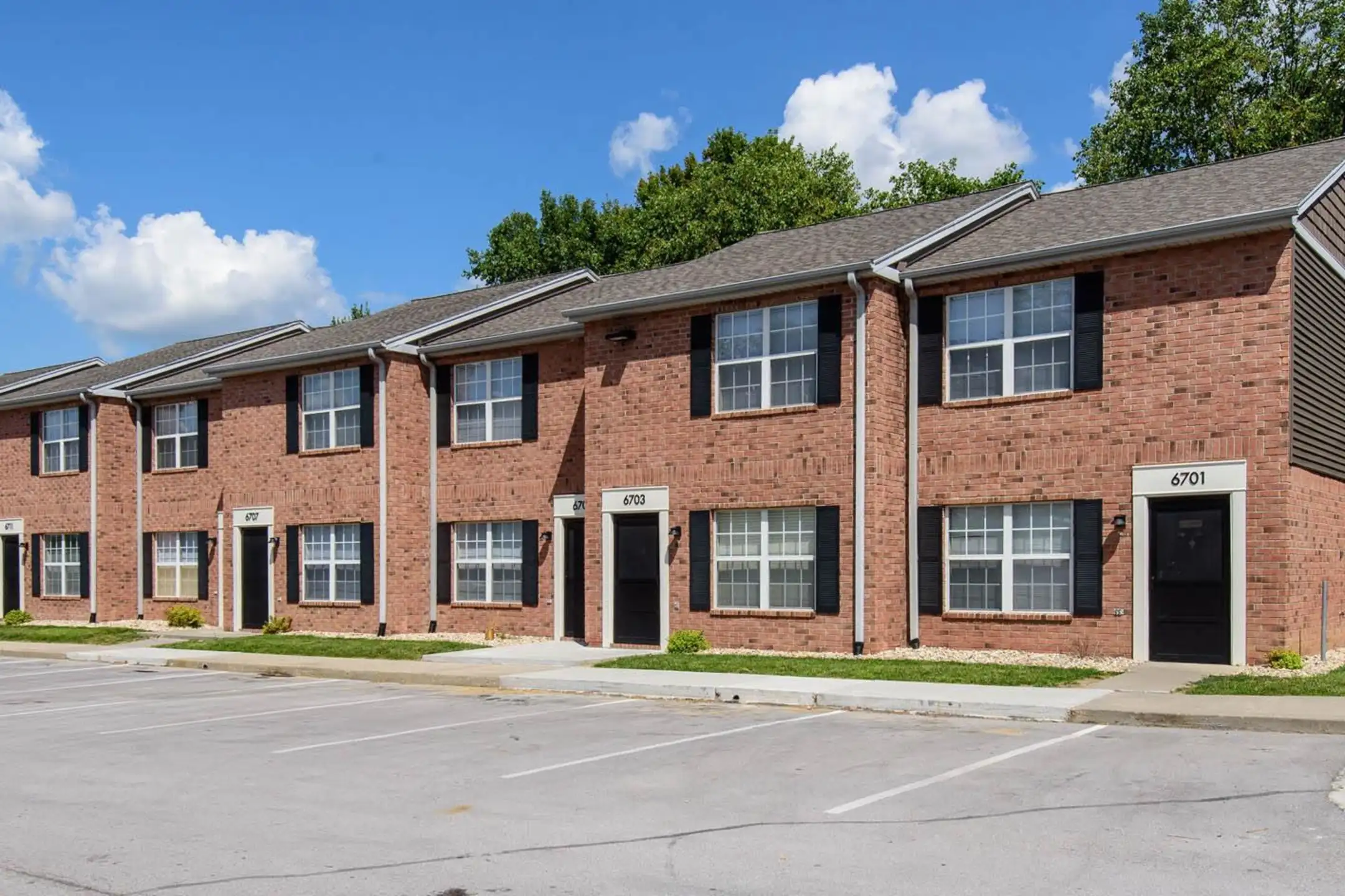 The Bluffs At Cherry Hills Townhomes Townhomes Omaha, NE 68122