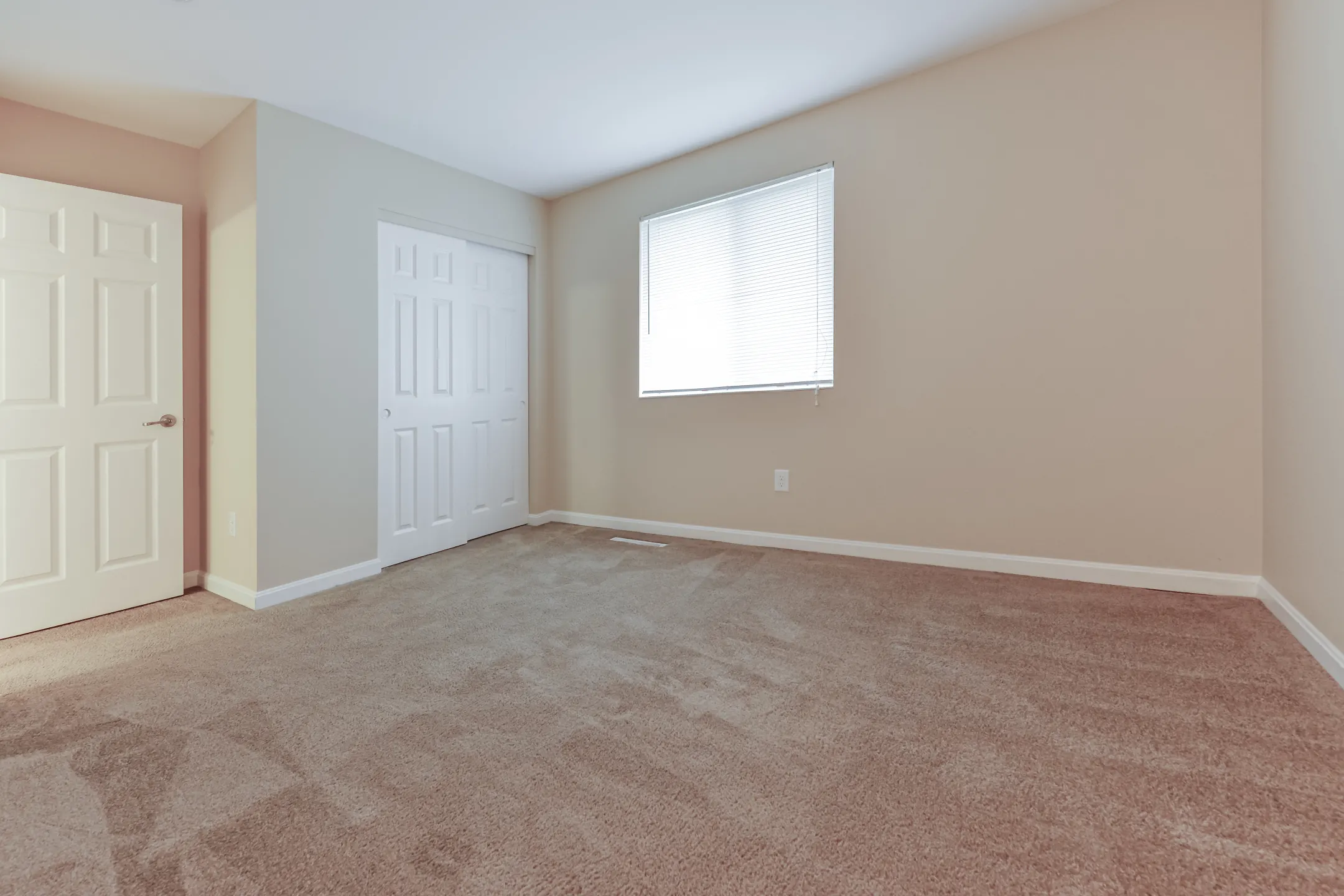 Kensington Ridge Apartments - 710 Kensington Ct | Middletown, OH ...