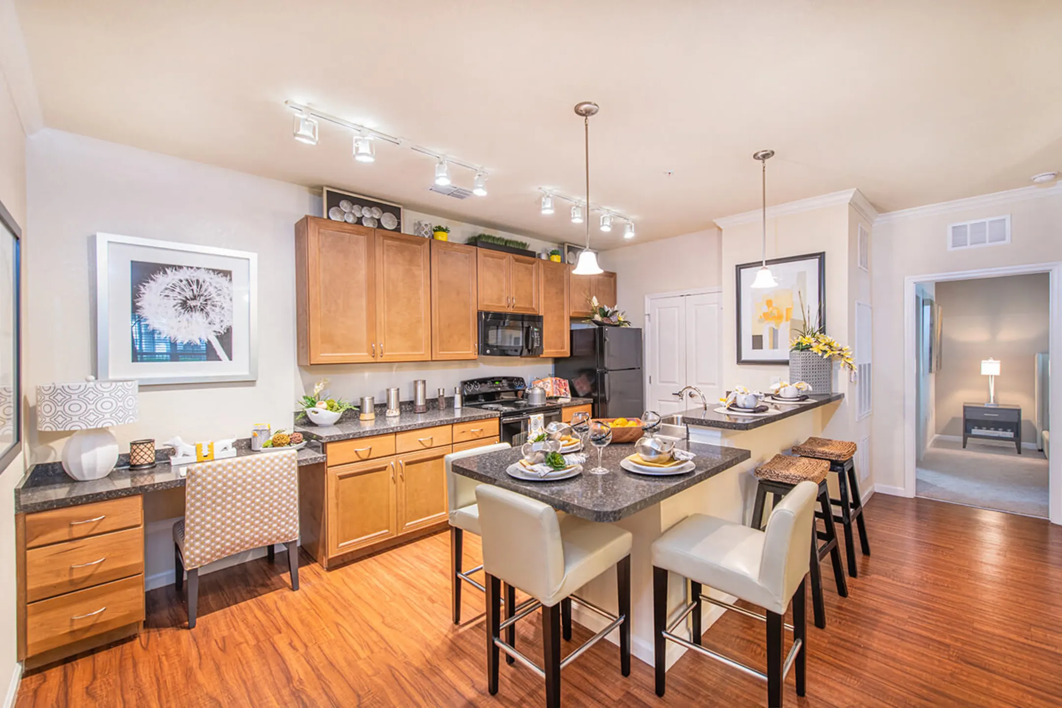 MAA Randal Lakes Apartments Orlando, FL 32832