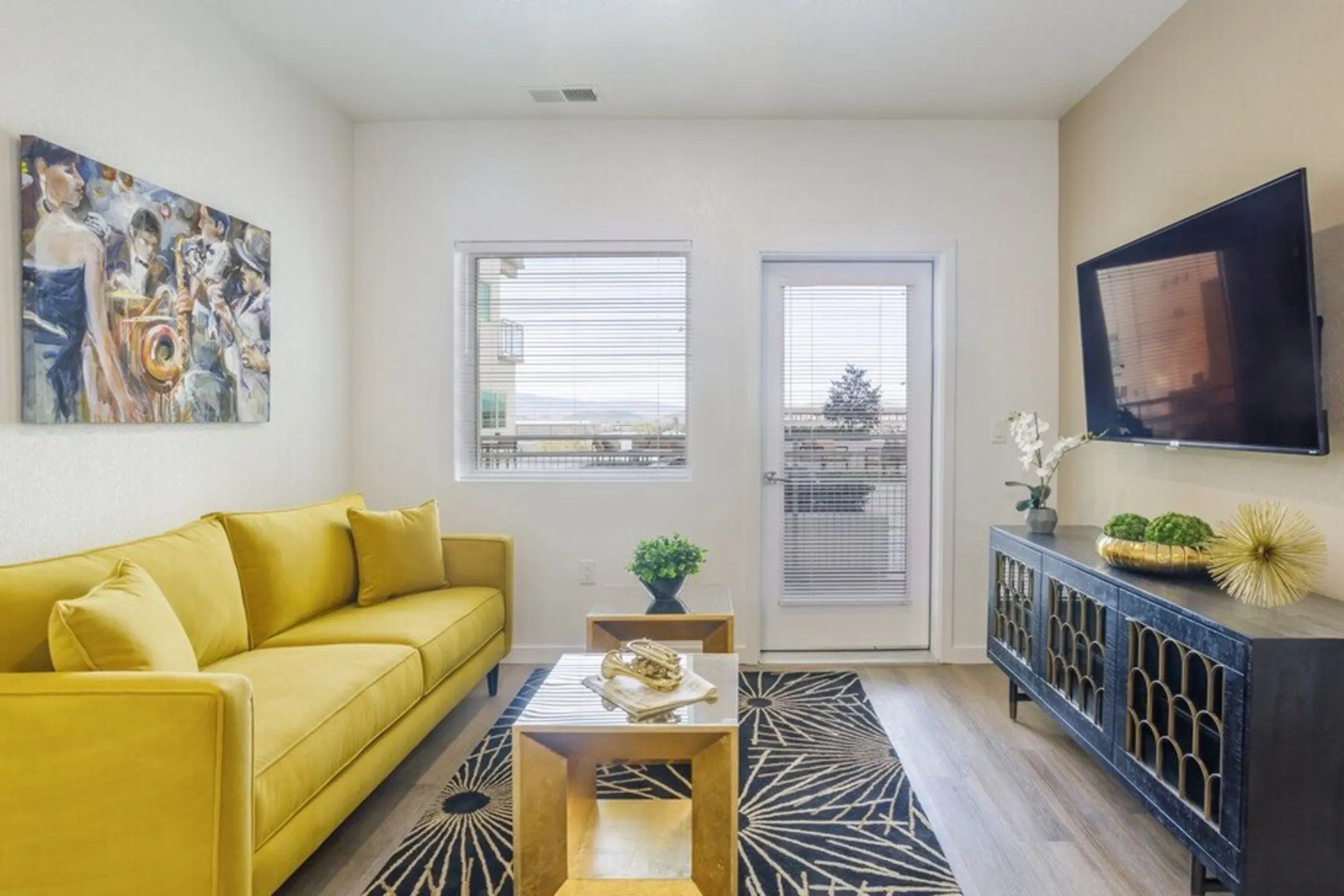 Living Room - The Deco - Sparks, NV
