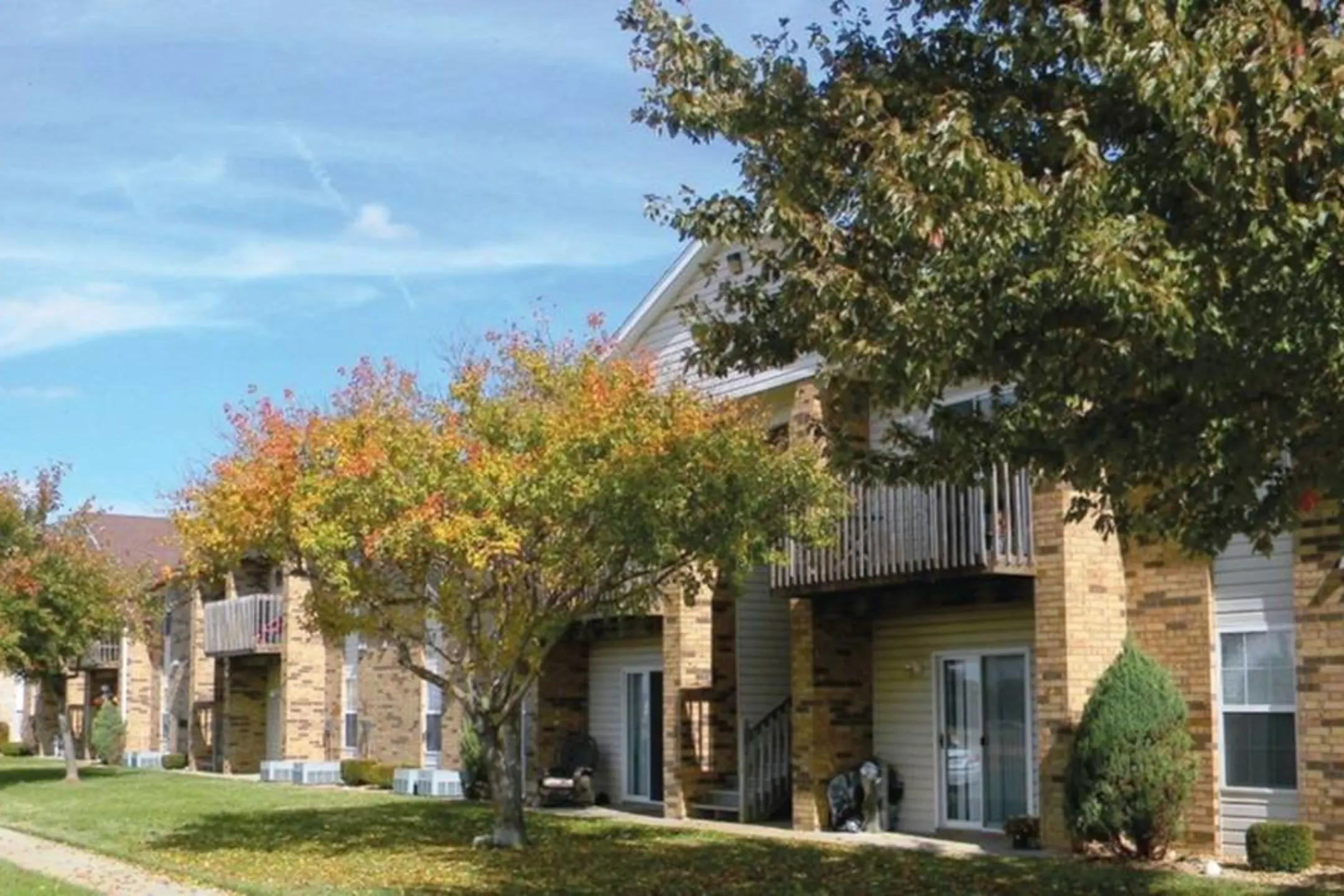 Campbell Flats 5520 S Robberson Ave Springfield, MO Apartments for