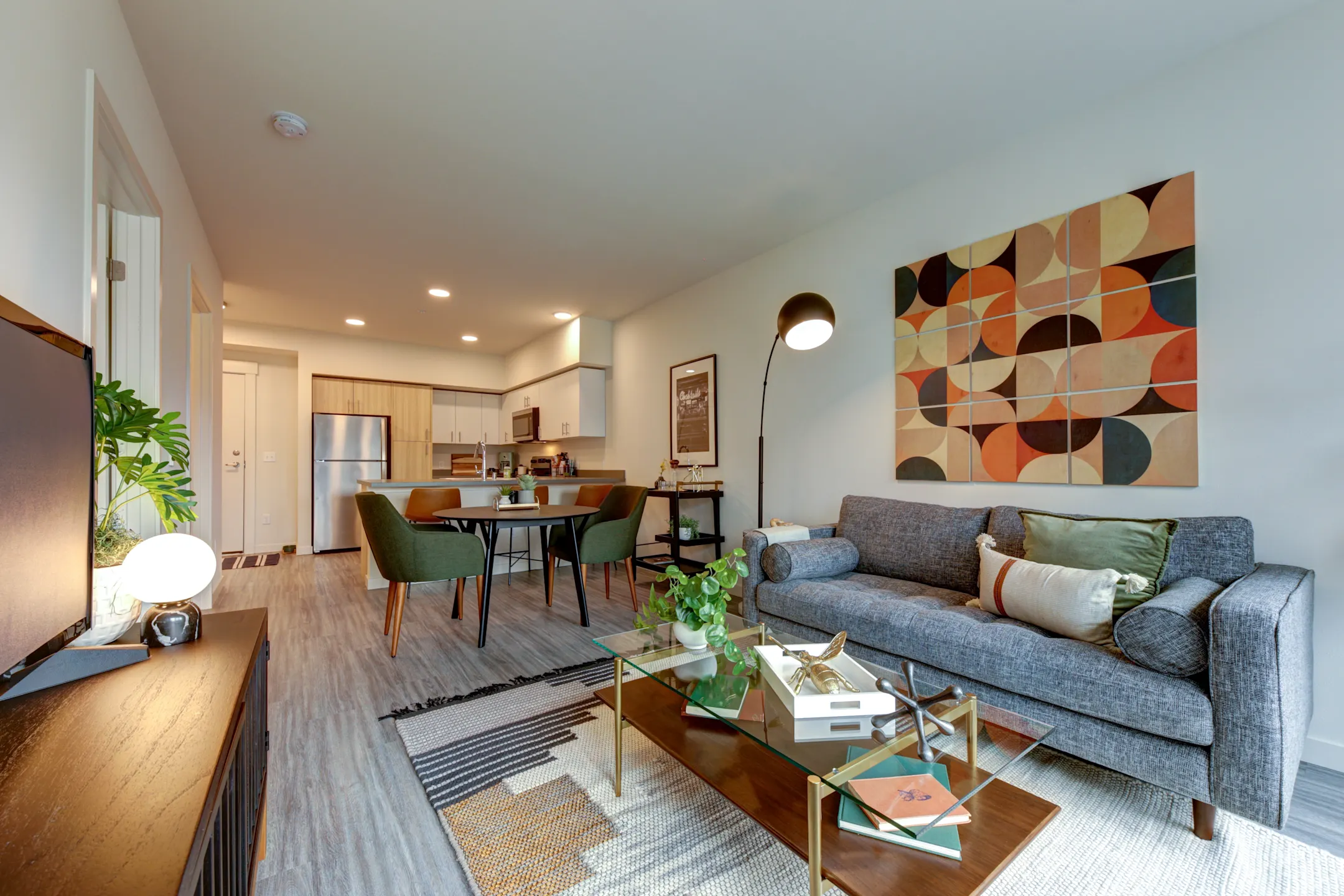 Hazel Apartments Edmonds, WA 98026