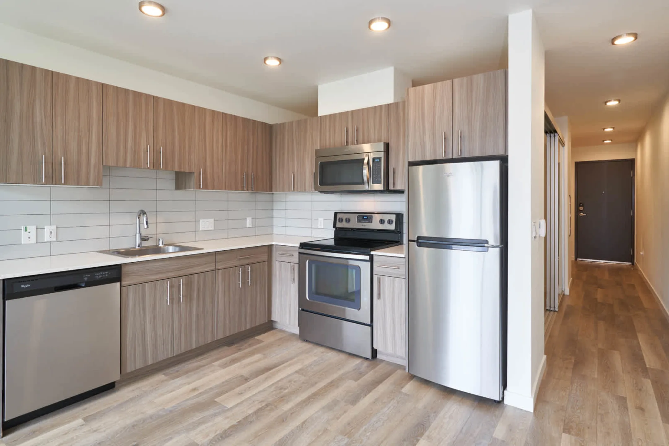 Springline Apartments - Seattle, WA 98116