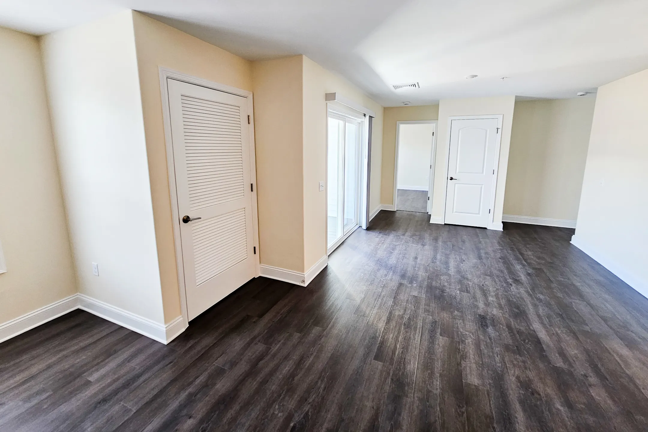 Reserve at Iroquois Apartments West Lawn, PA 19609