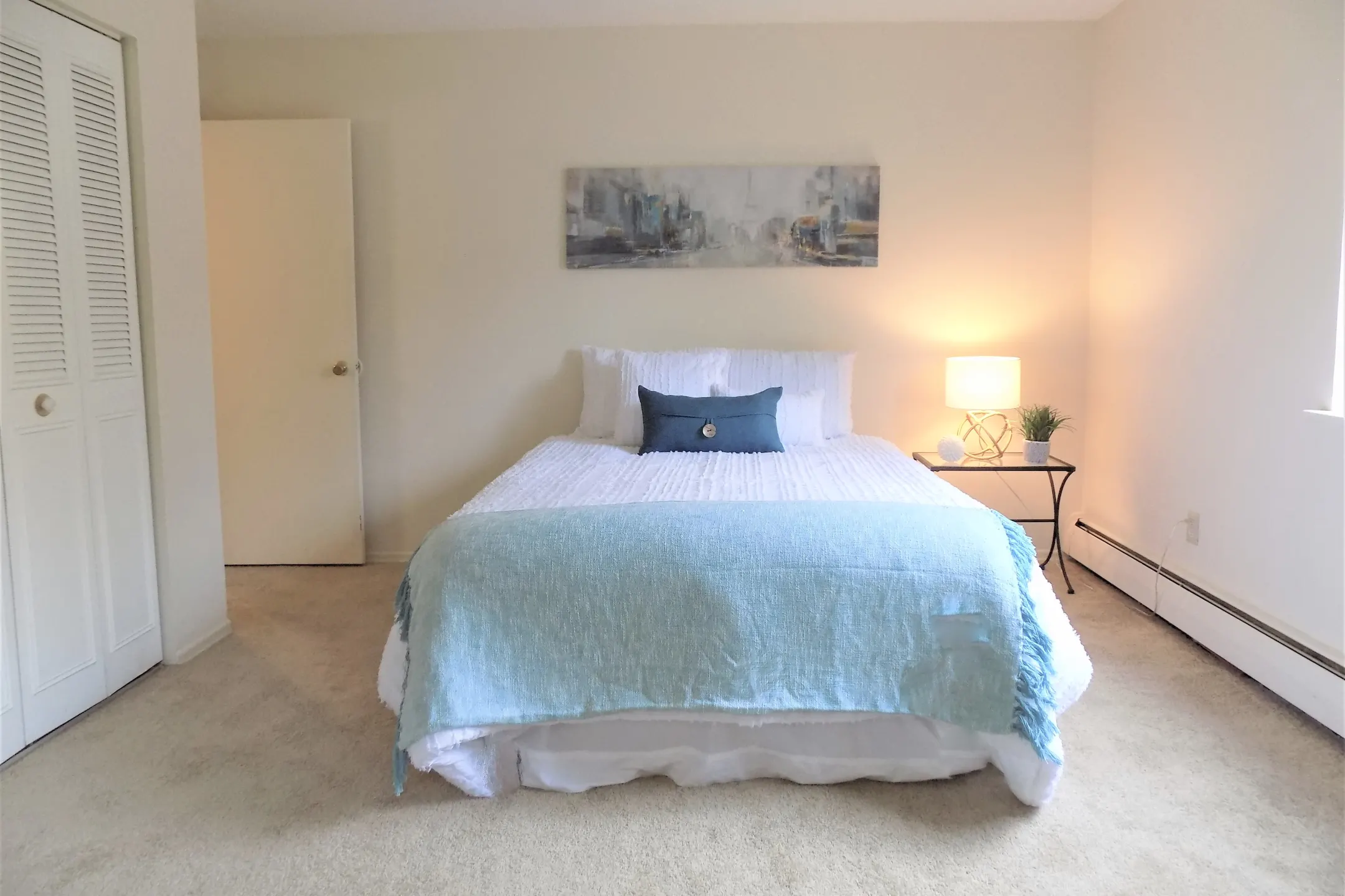 Bedroom - Royal Apartments - Le Roy, NY