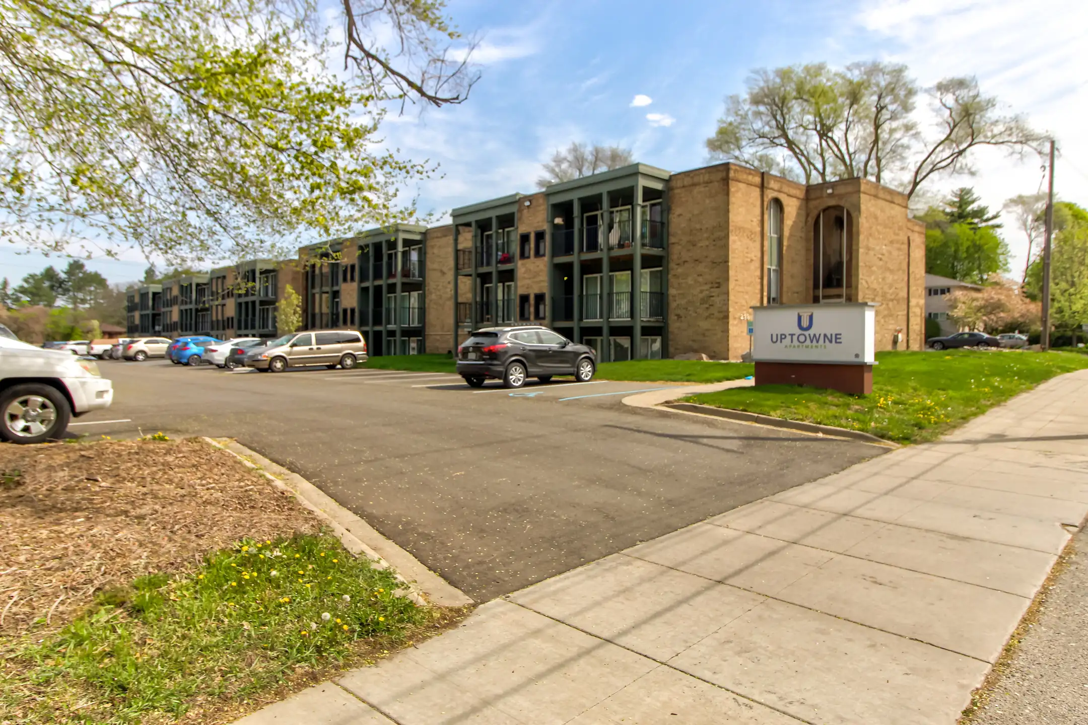 Uptowne Apartments Apartments East Lansing, MI 48823