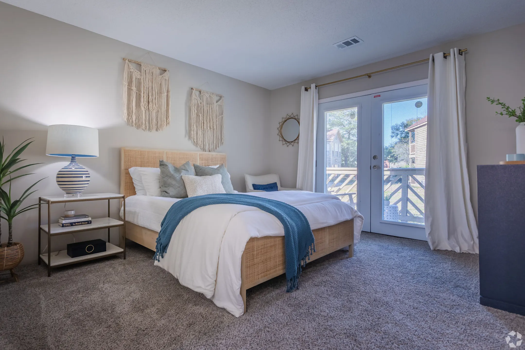 The Cooper Apartments Mount Pleasant, SC 29464