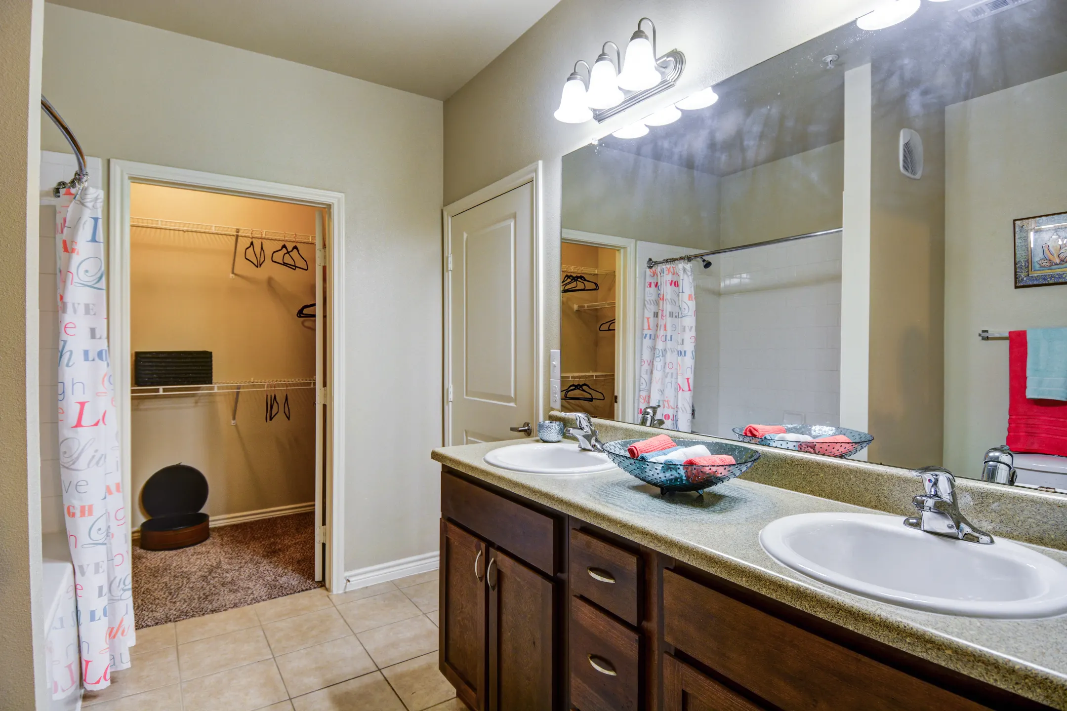 Bathroom - Retreat at North Bluff - Austin, TX