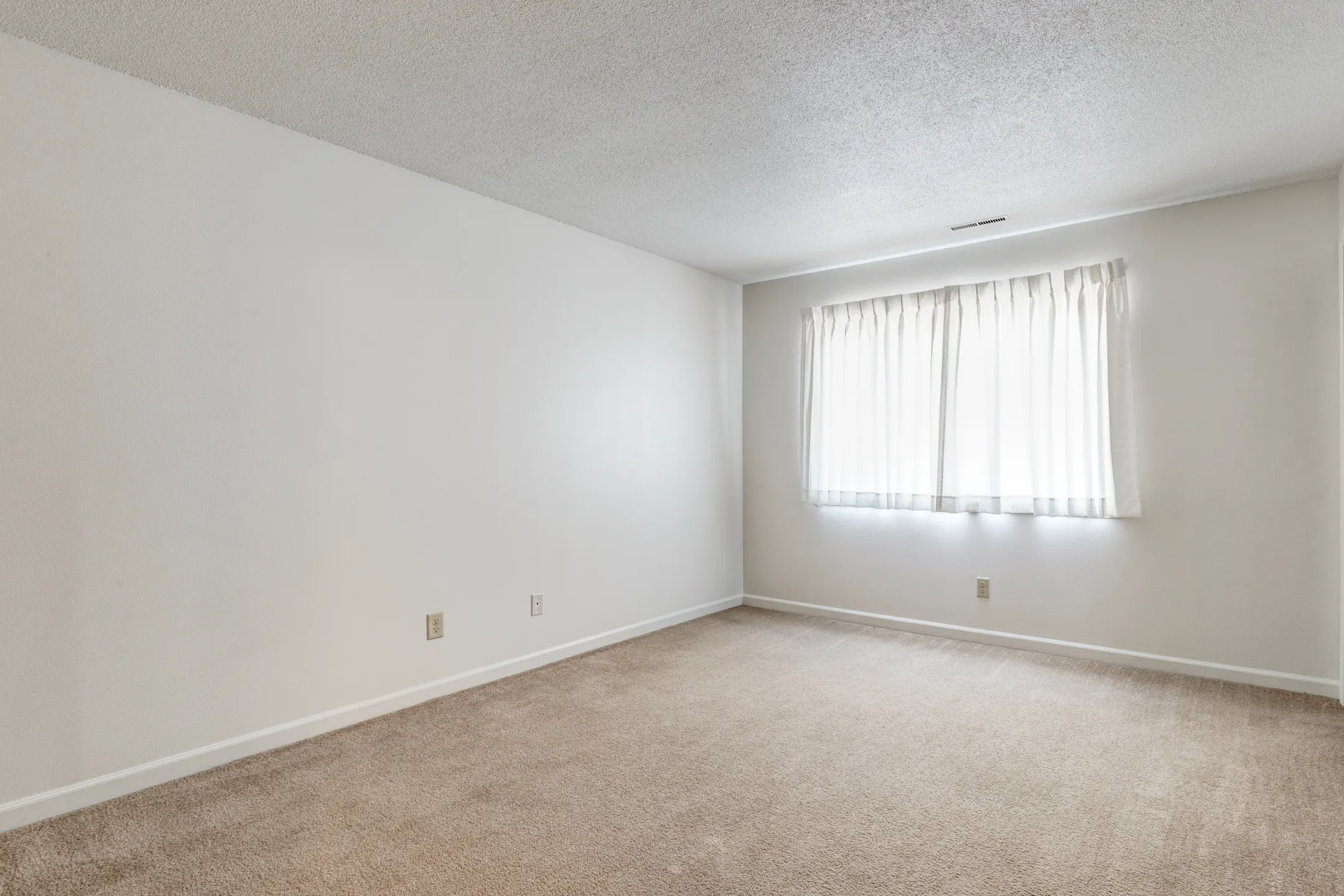 Westgate Villa 600714 Westgate St. Iowa City, IA Apartments for Rent Rent.